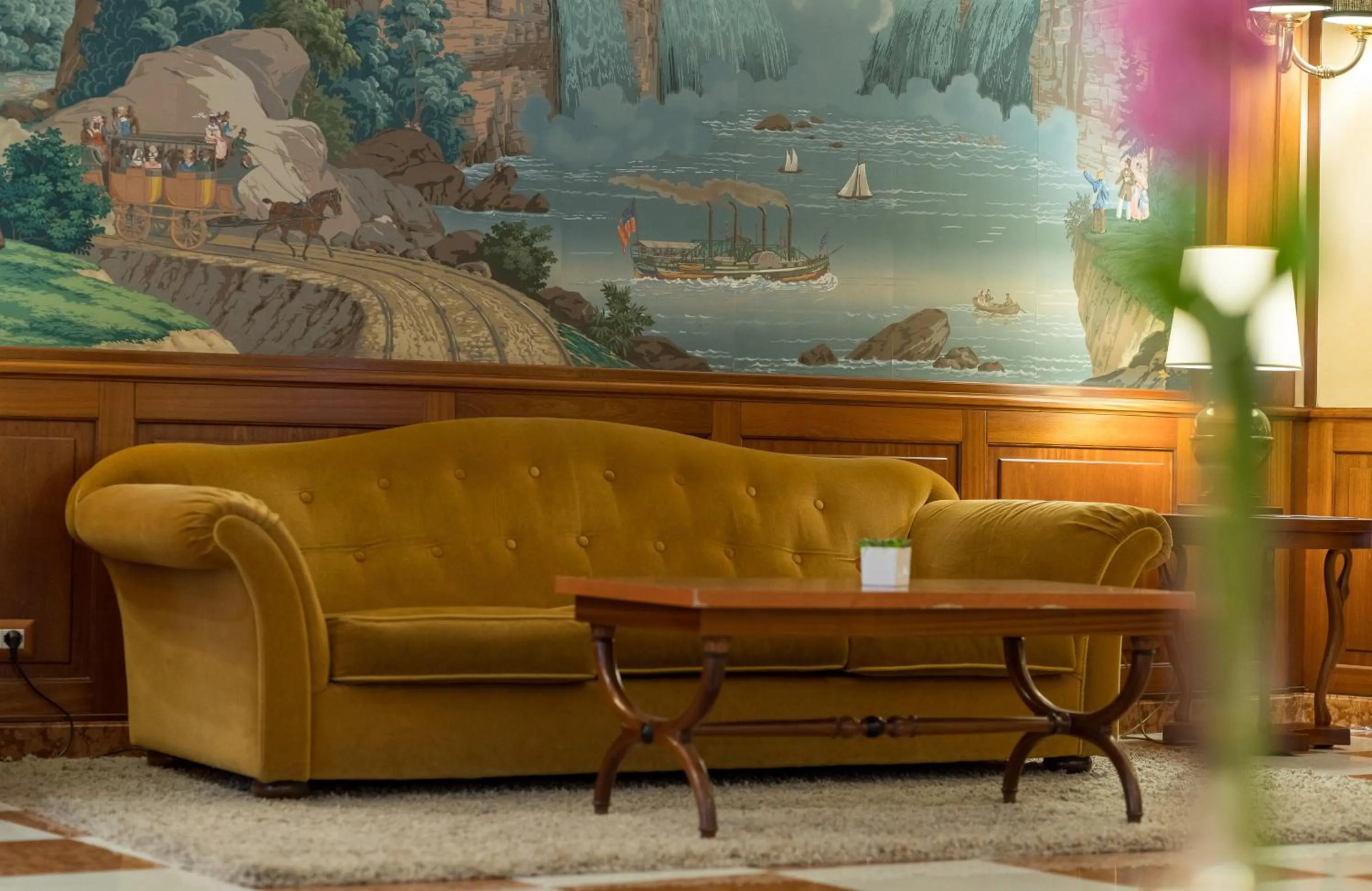 Lobby or reception in Leonardo Hotel Milan City Center