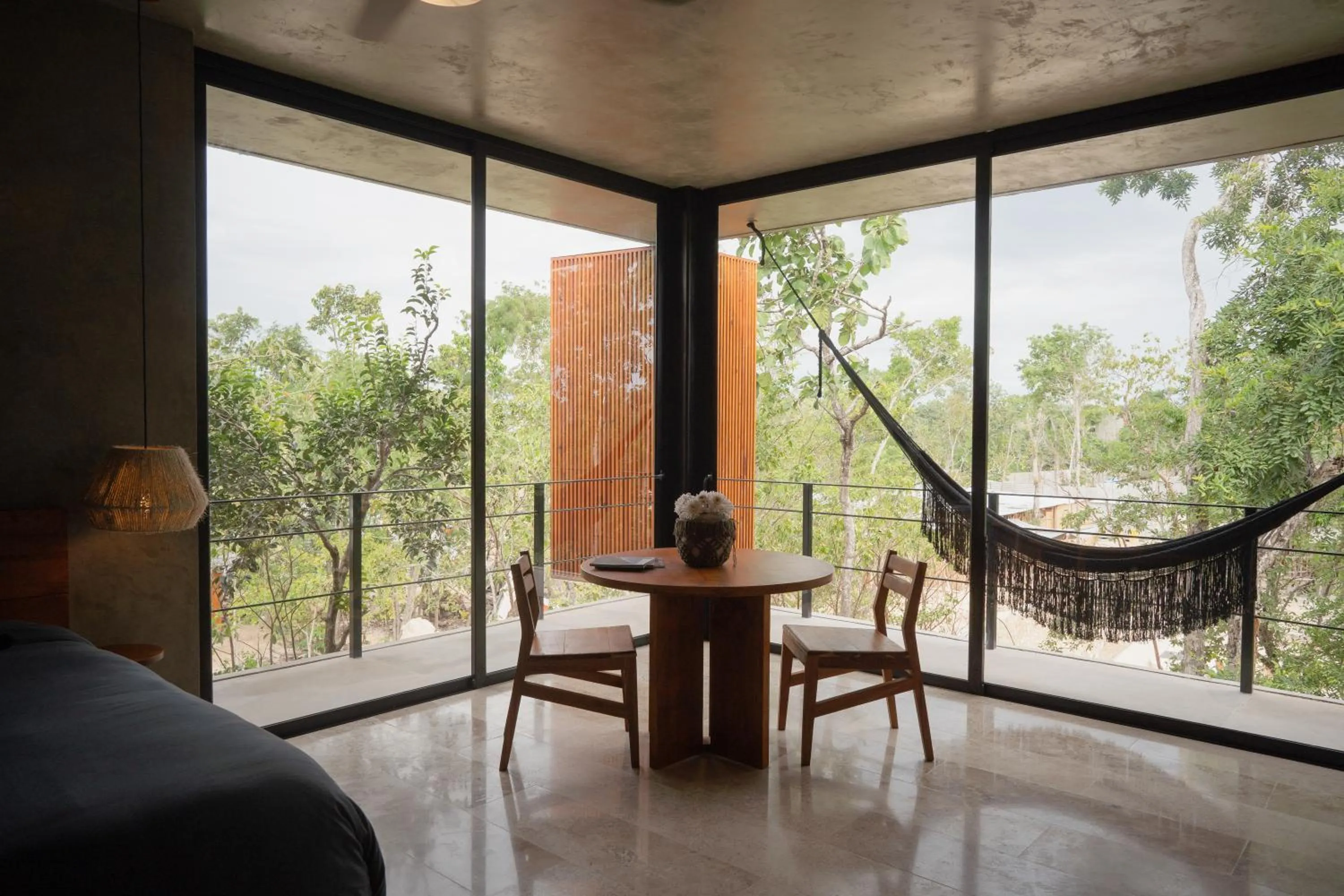 Balcony/Terrace in Seremonia Studios by Soyrumi