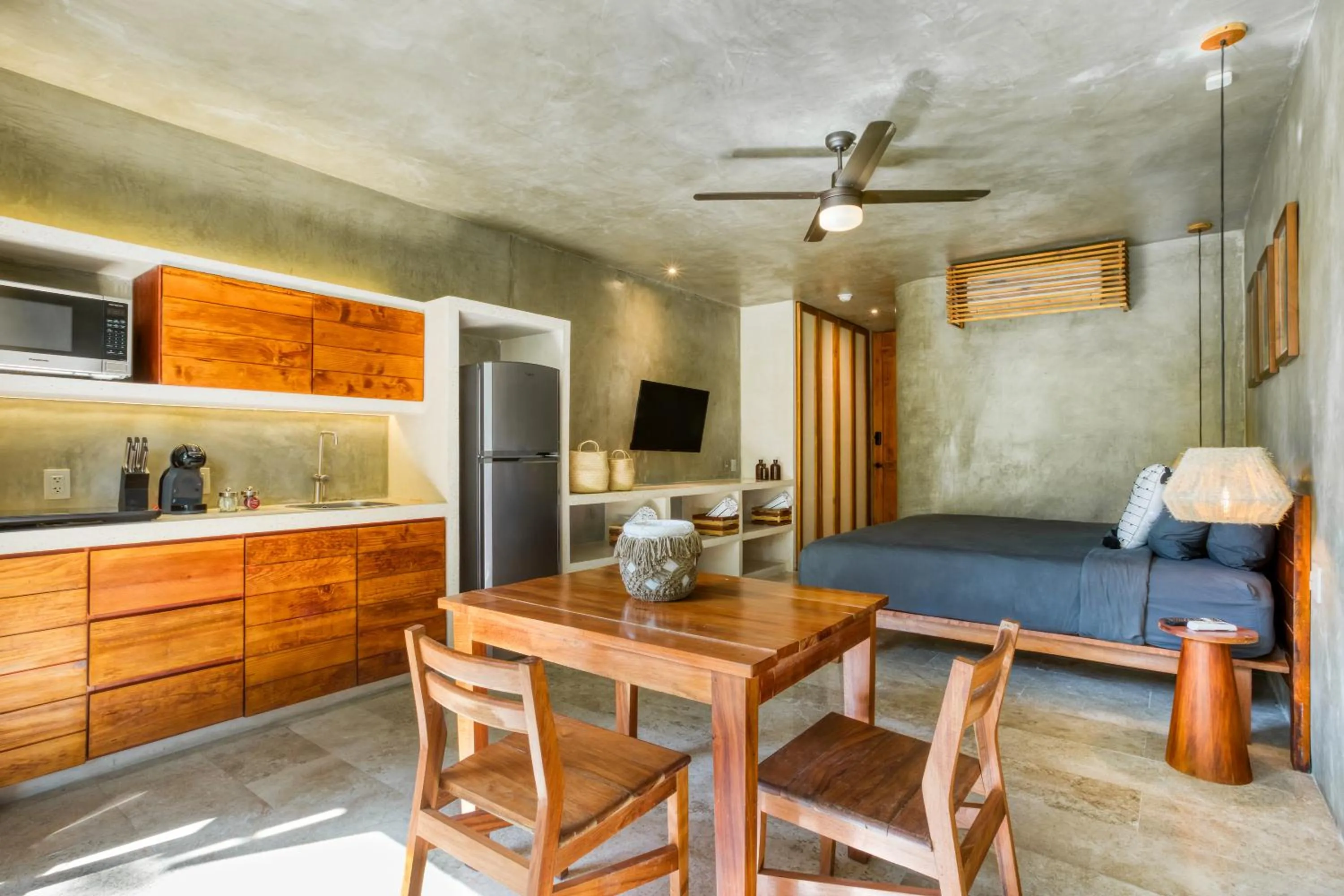 TV and multimedia in Seremonia Studios by Soyrumi