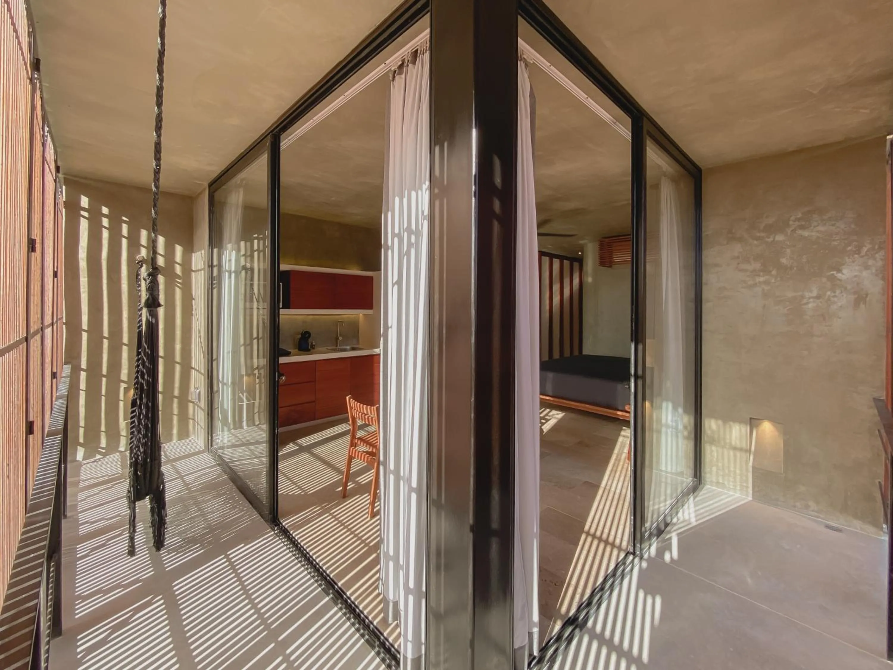 Balcony/Terrace in Seremonia Studios by Soyrumi