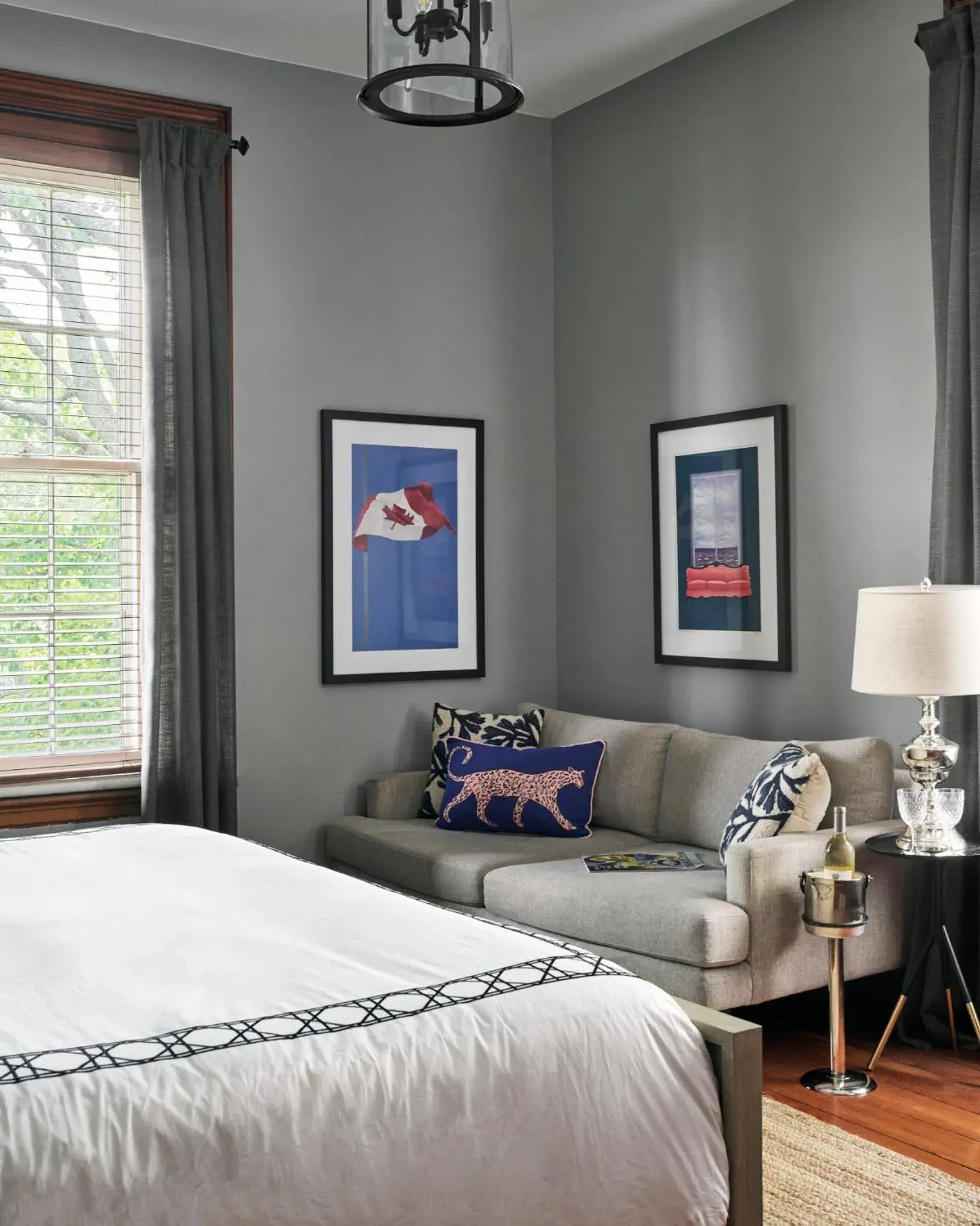 King Suite - single occupancy in The Eddie Hotel and Farm King Suite - single occupancy in The Eddie Hotel and Farm