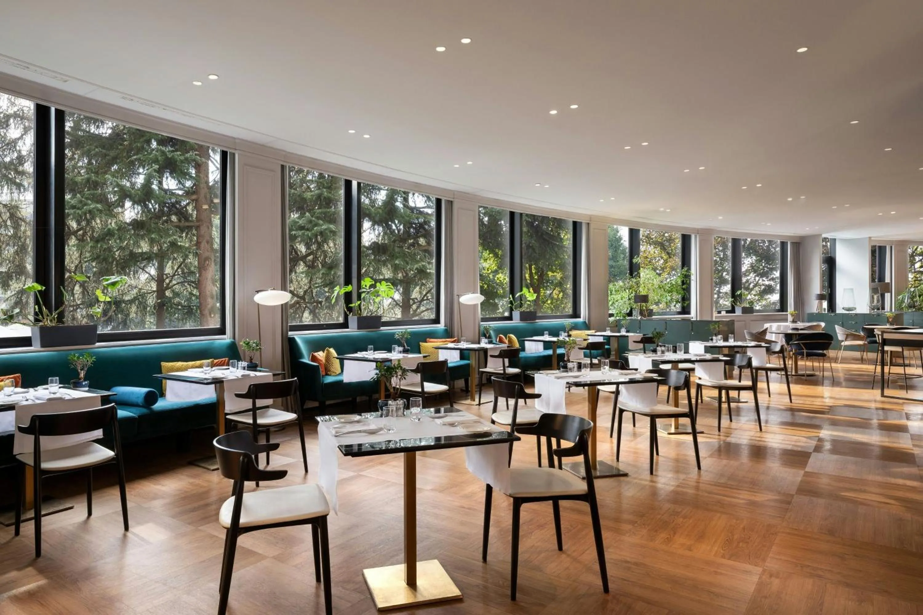 Lounge or bar in Sheraton Milan San Siro