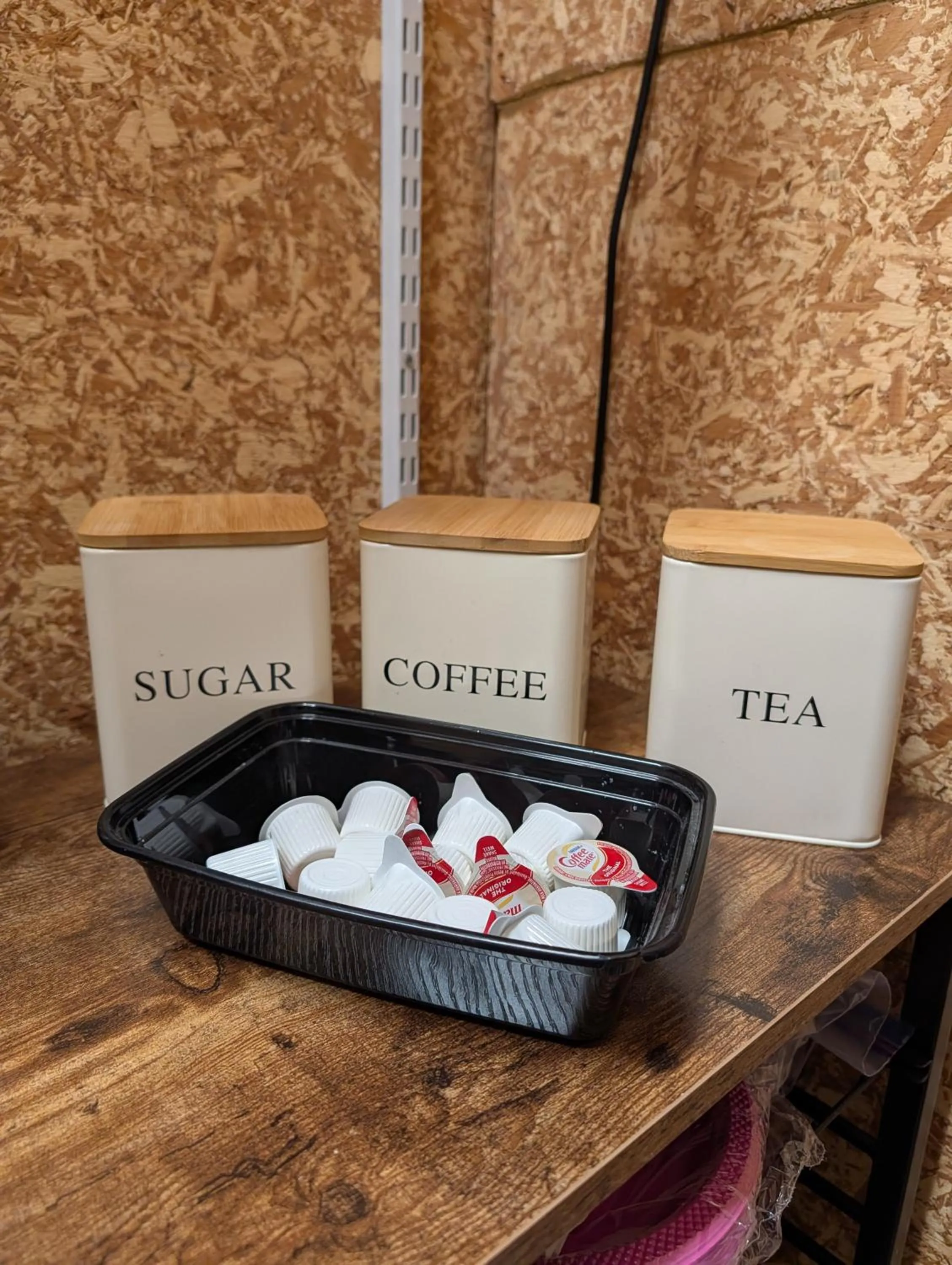 Coffee/tea facilities in Cozy, Cute, Private Ozark Suite 5 Mins to Hospital