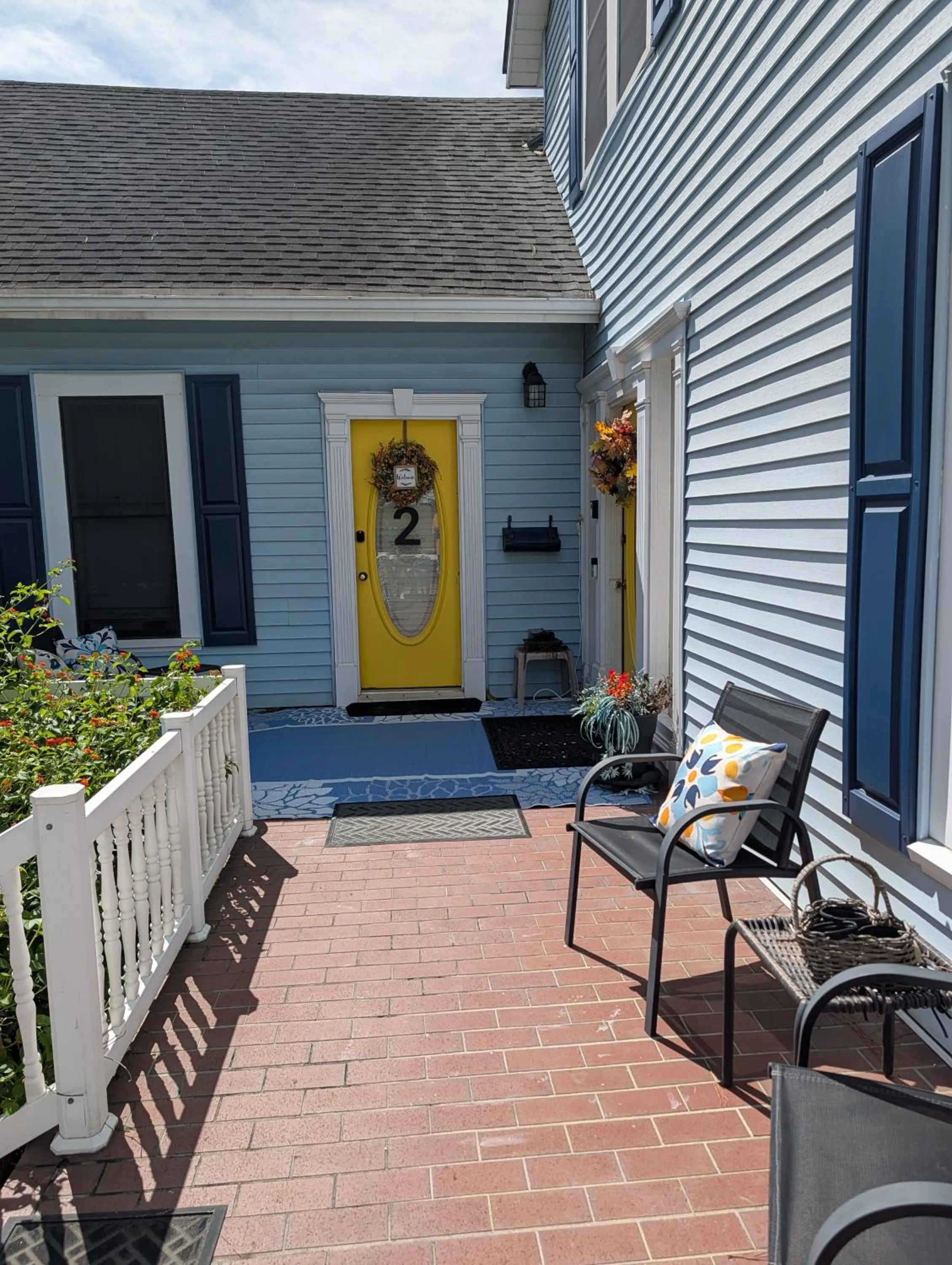 Property building in Cozy, Cute, Private Ozark Suite 5 Mins to Hospital