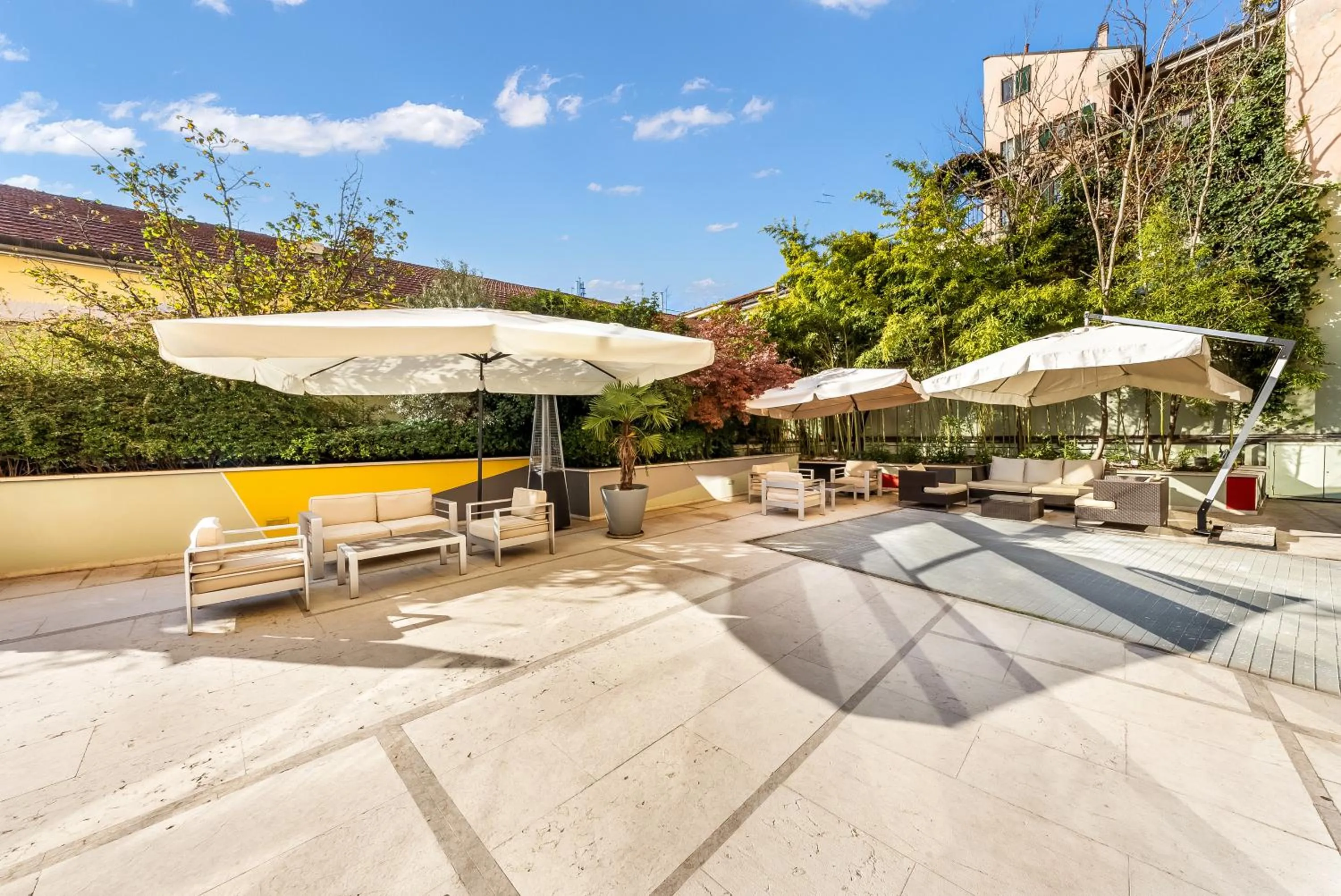 Garden in Art Hotel Navigli