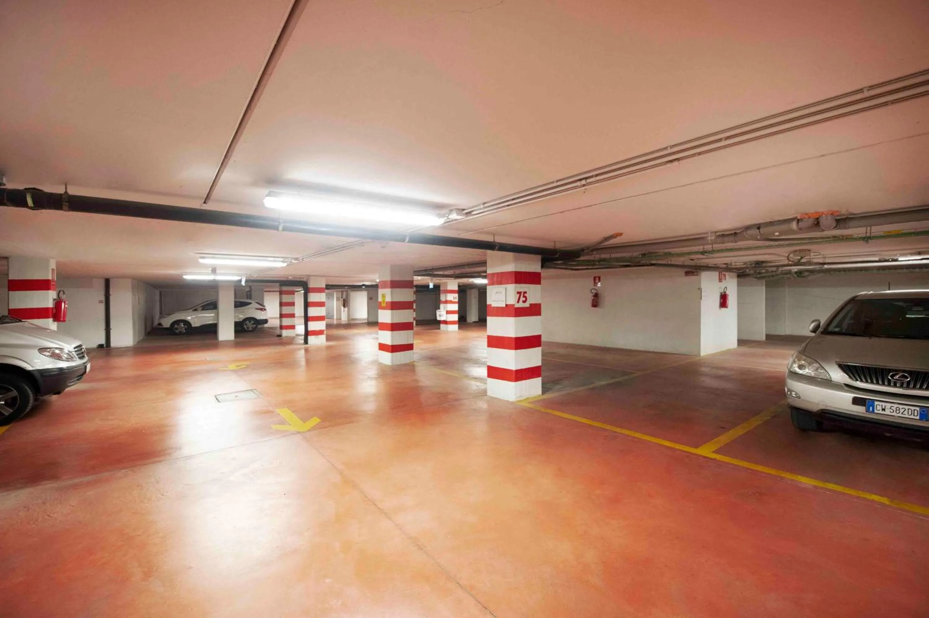 Parking in Art Hotel Navigli