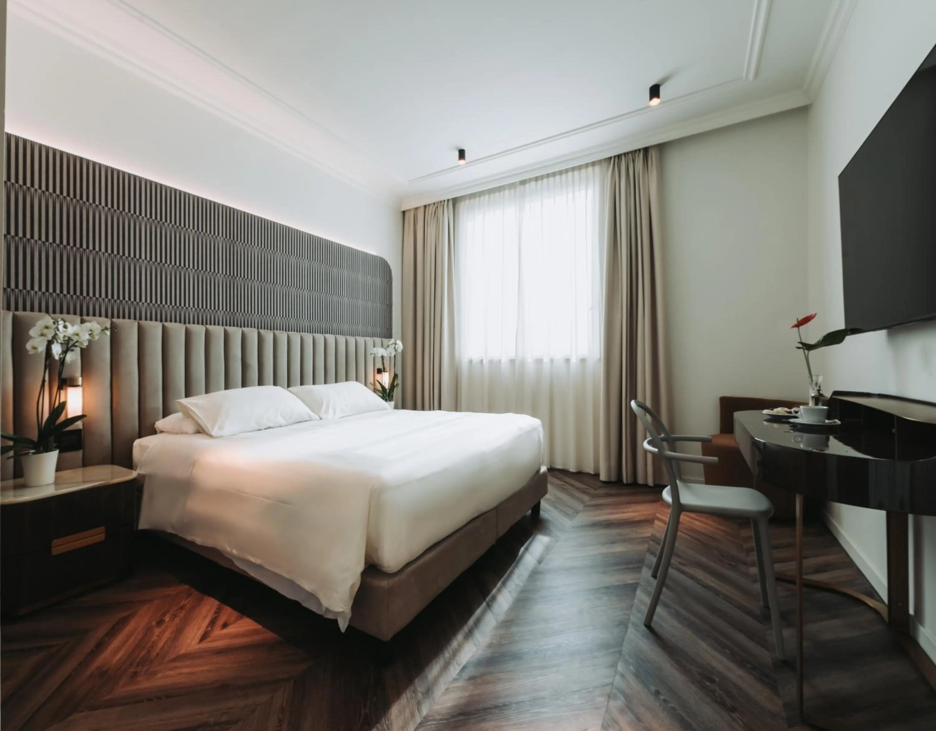 Bed in Royal Garden Assago Milano