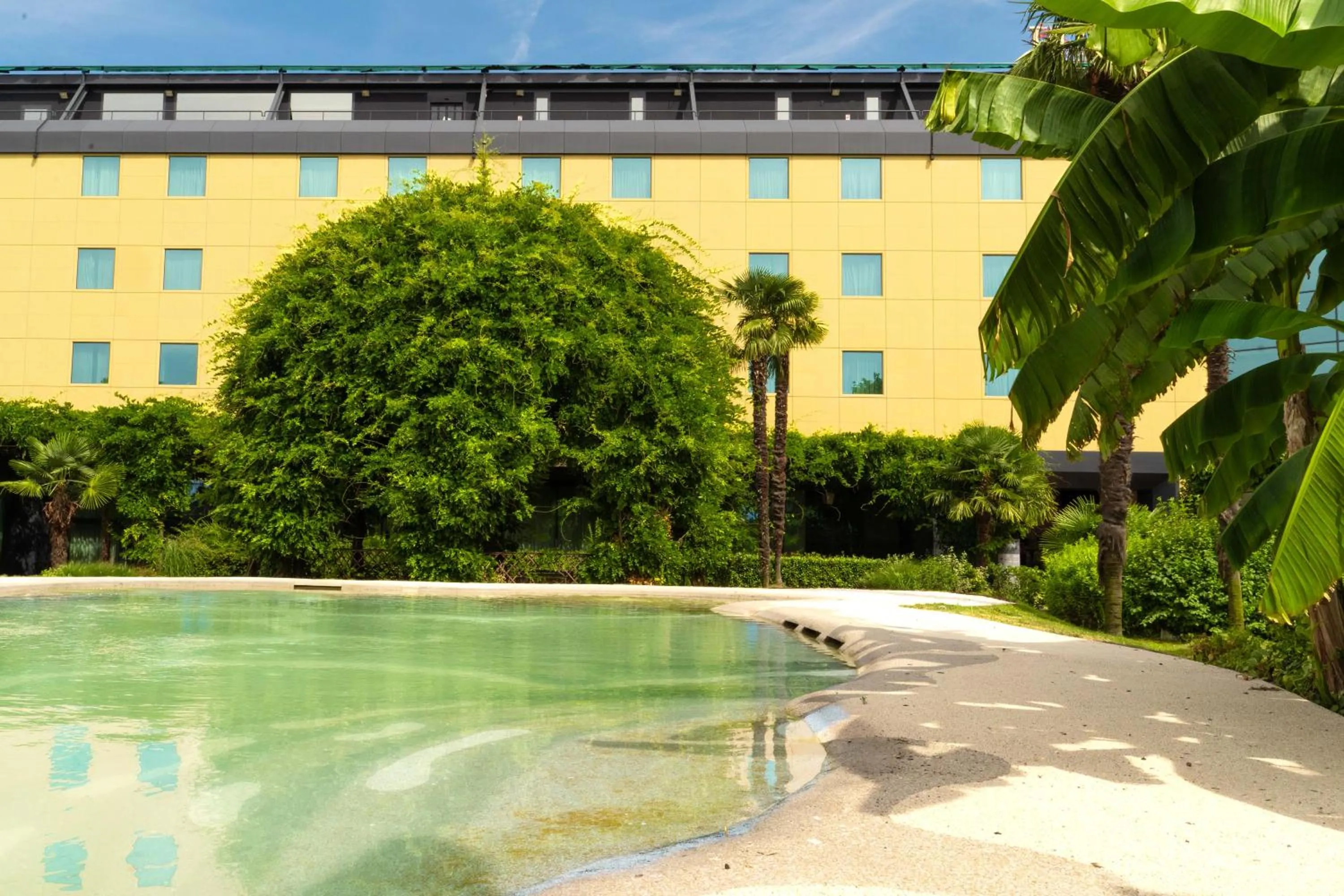 Property building in Royal Garden Assago Milano