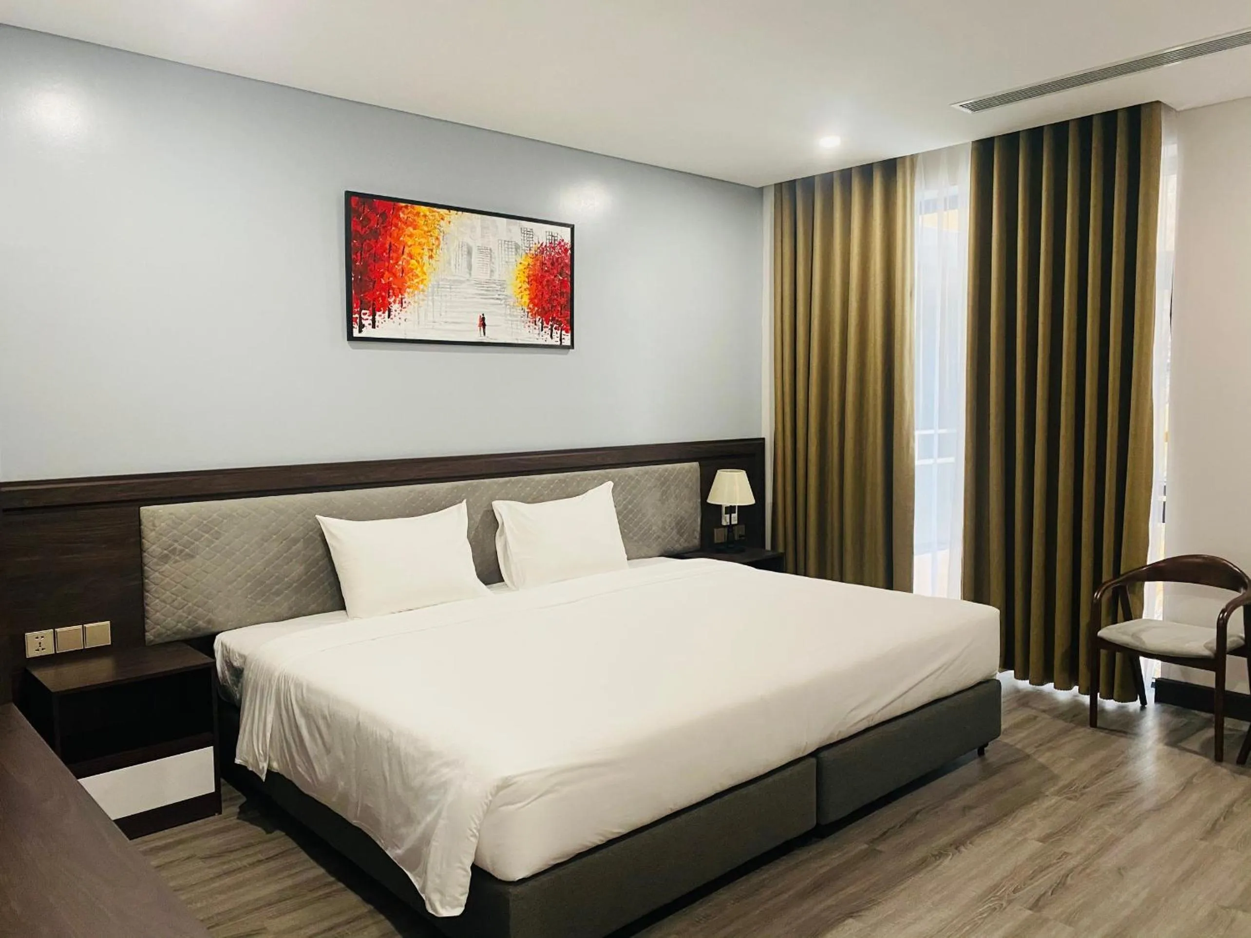 Bed in DIAMOND HOTEL VÂN ĐỒN