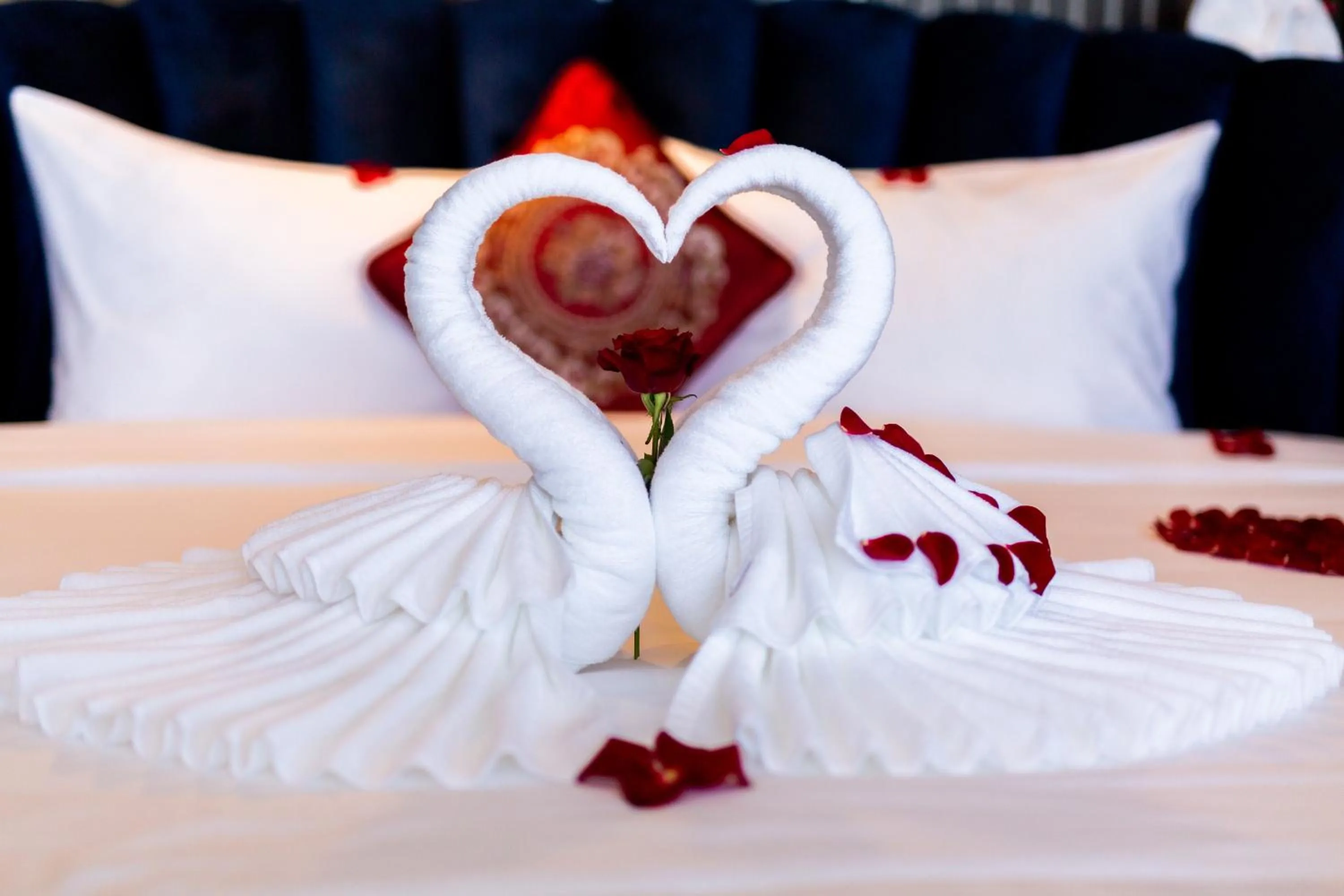 Bed in DIAMOND HOTEL VÂN ĐỒN