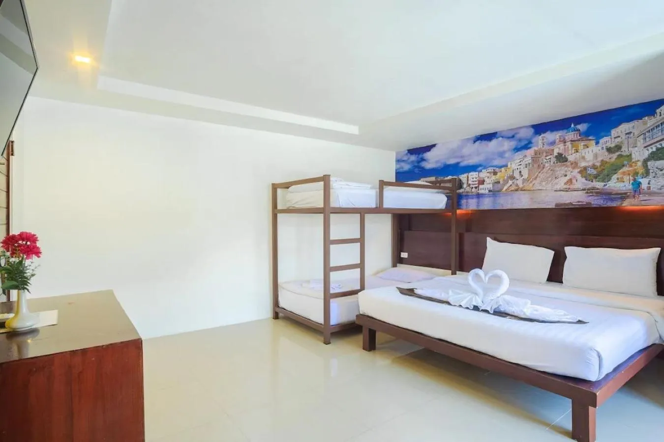 Bedroom in Patong Buri Resort