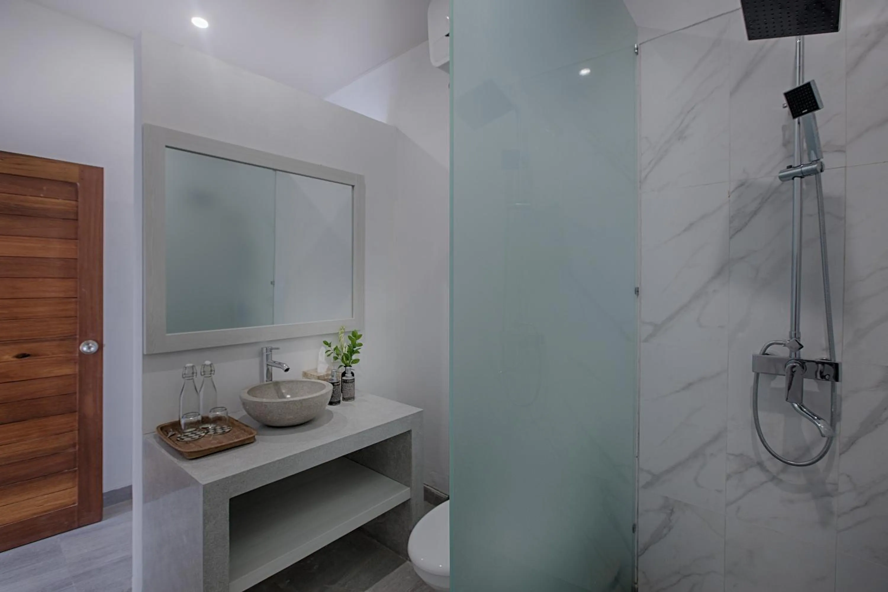 Toilet in Maisaba Canggu Hotel & Coworking Space