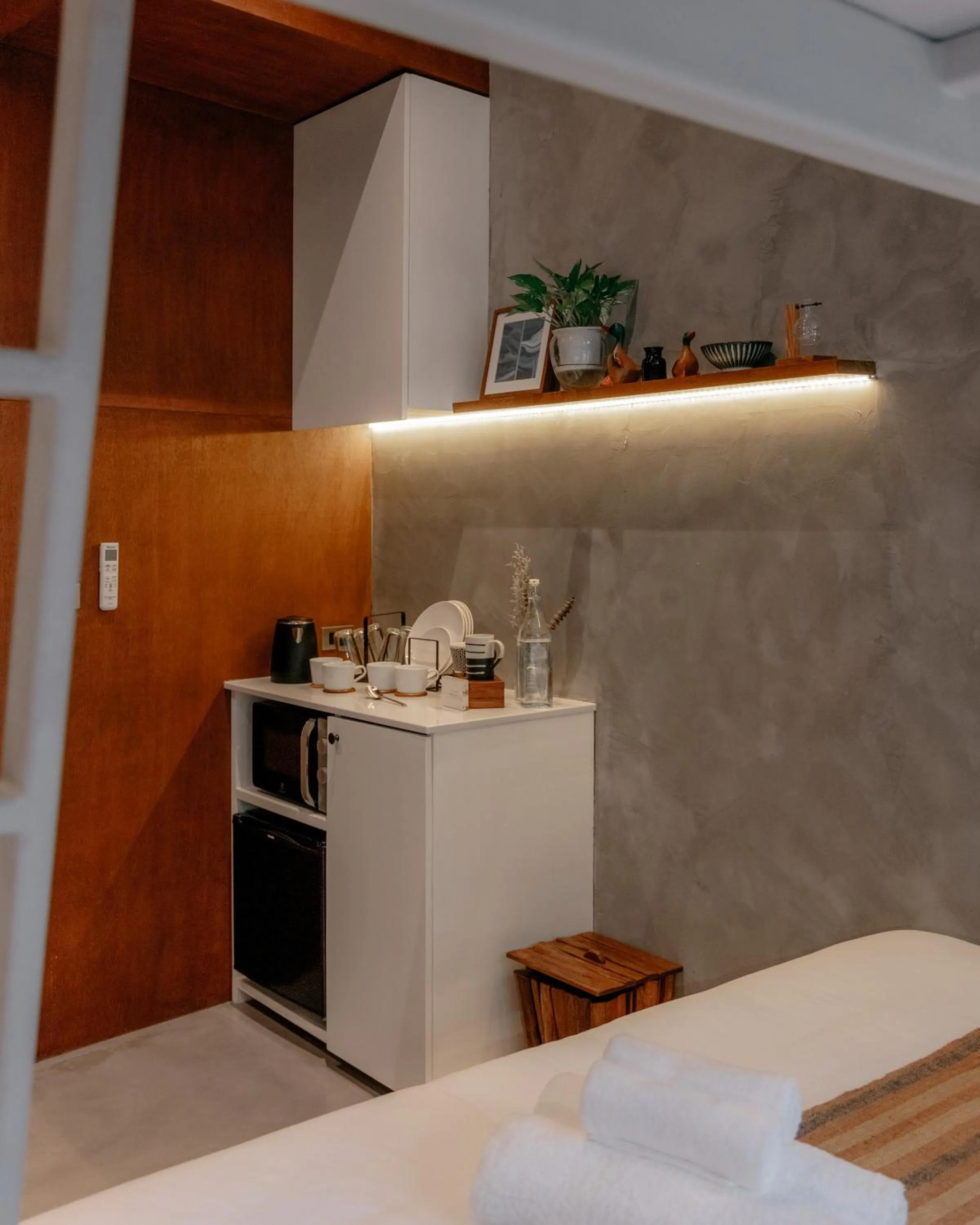 Coffee/tea facilities in Tamni