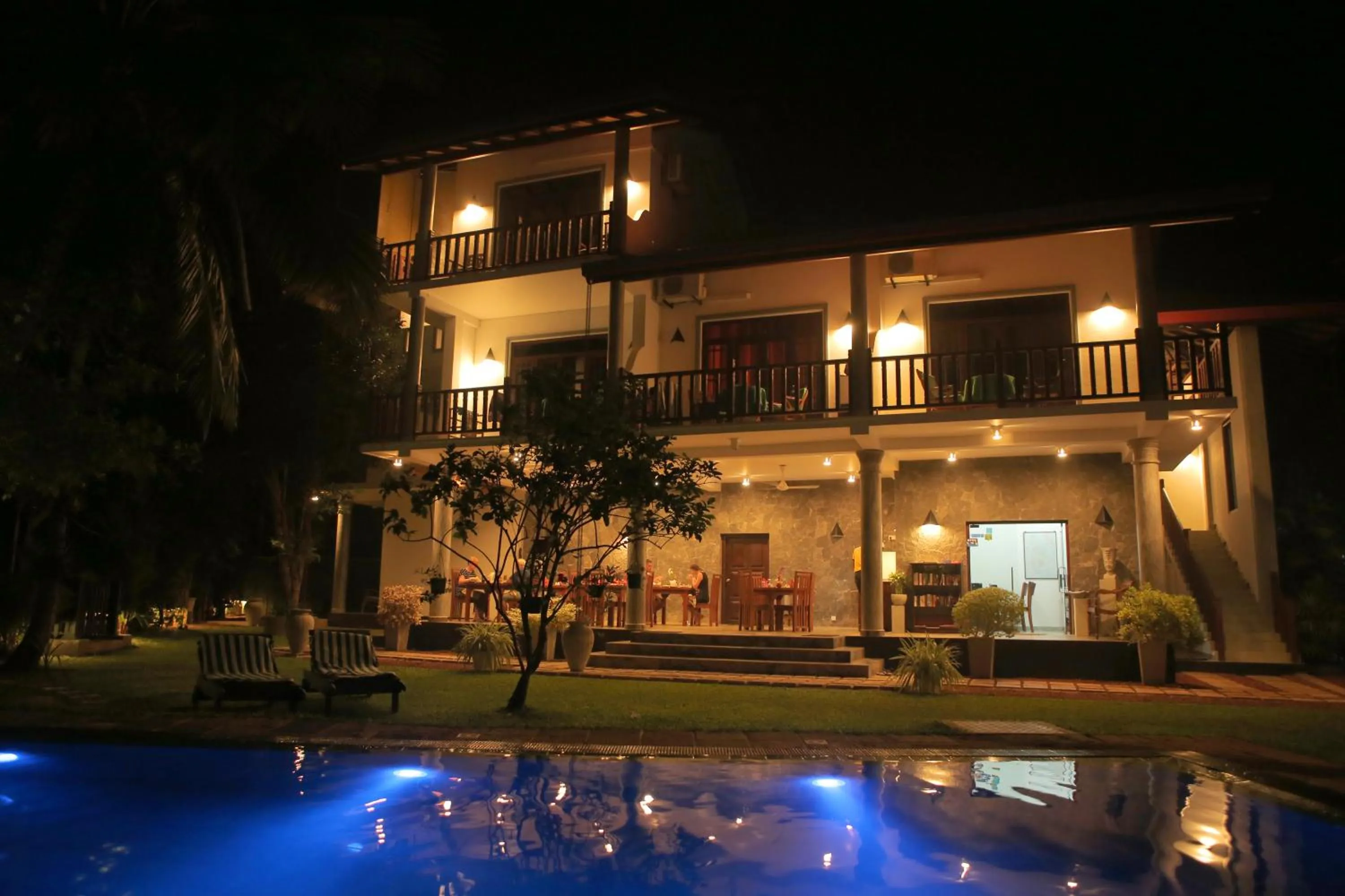 Swimming pool, Property Building in Canal Villa