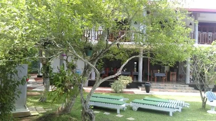 Garden in Canal Villa