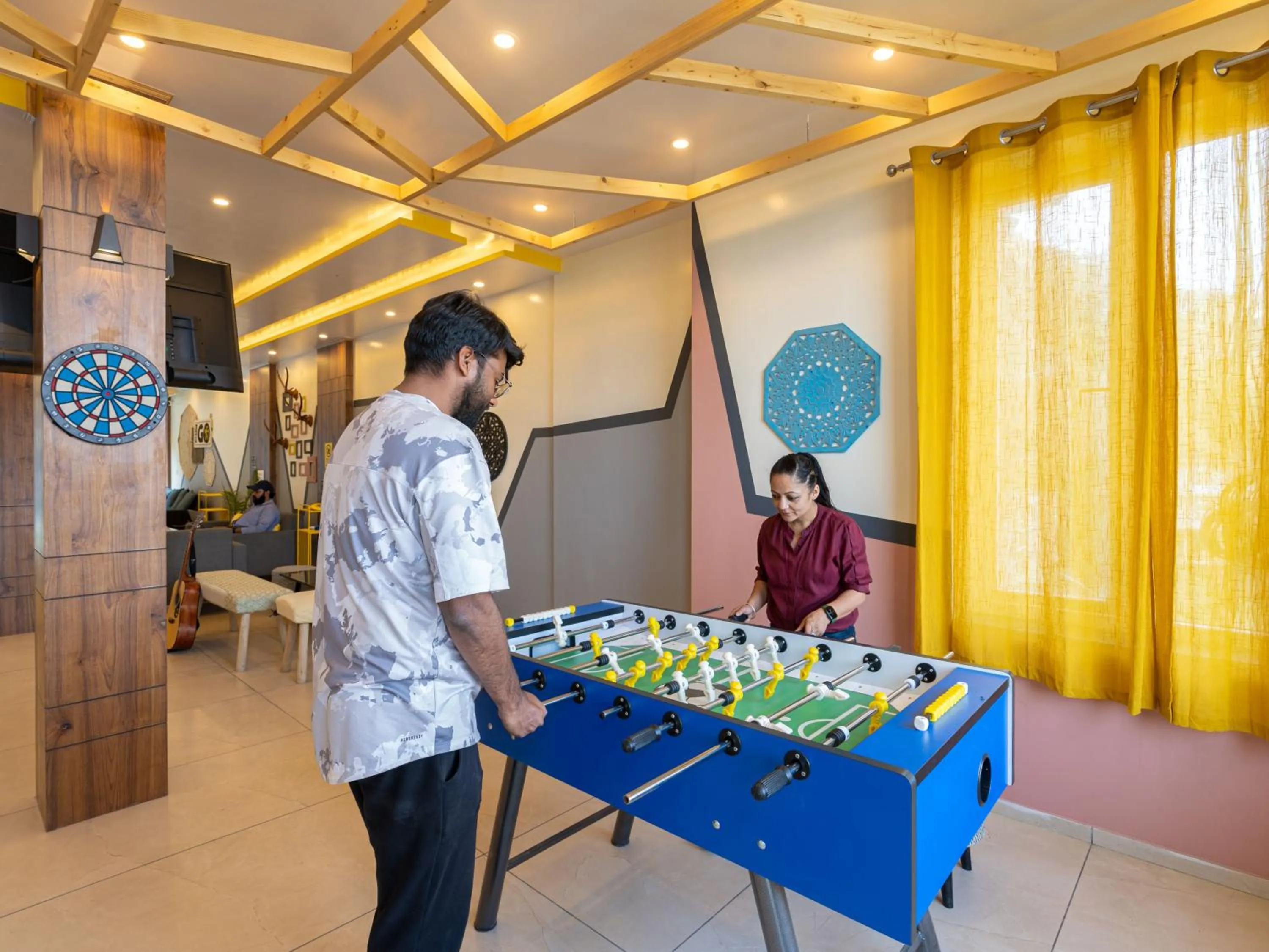 People in The Hosteller Kufri, Shimla