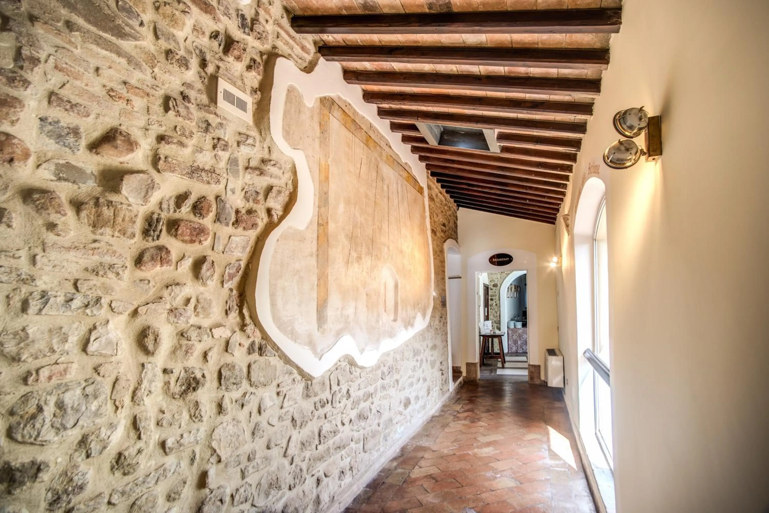 Decorative detail in Abbazia Collemedio Resort & Spa