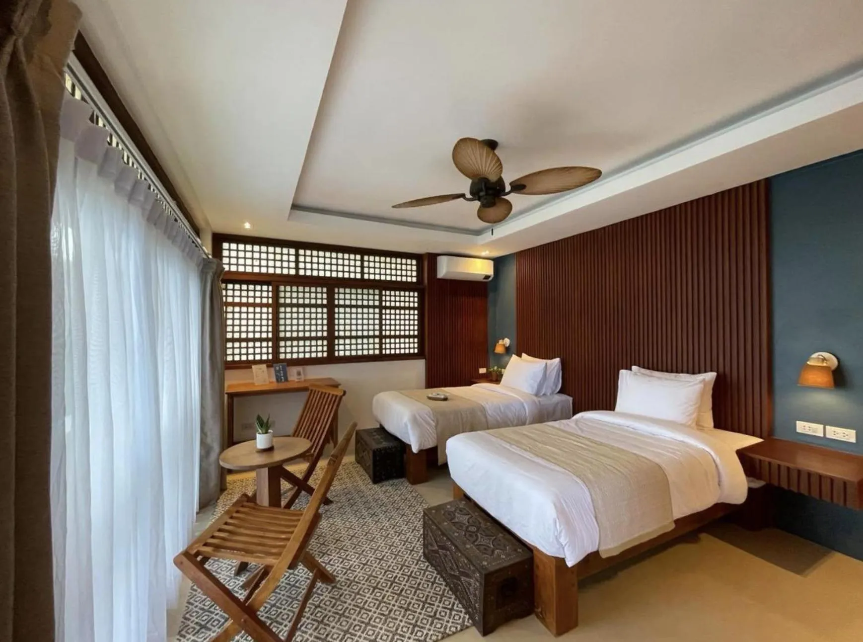 Bed in Mua Tala Hotel El Nido