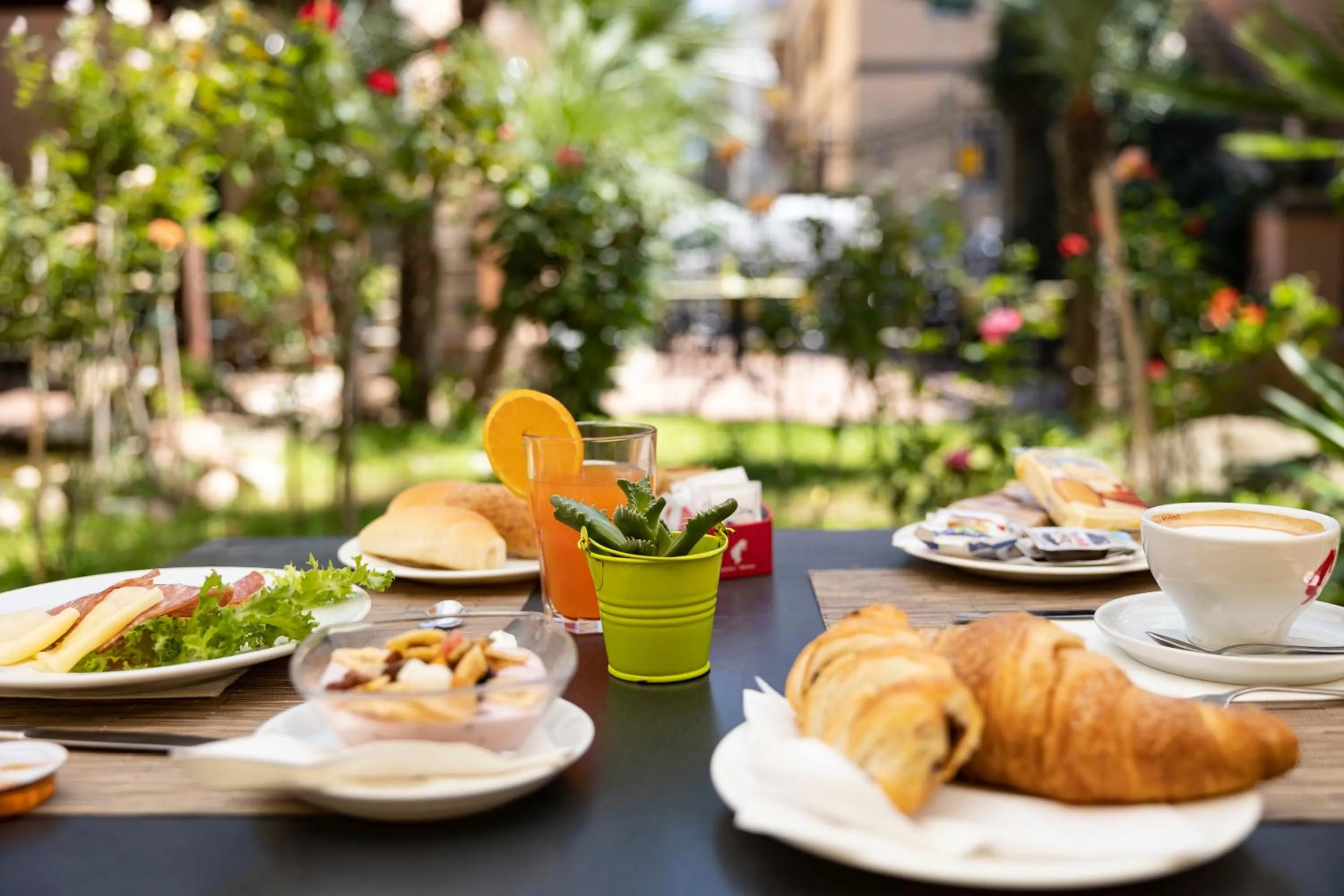 Breakfast in Hotel Villa Margherita