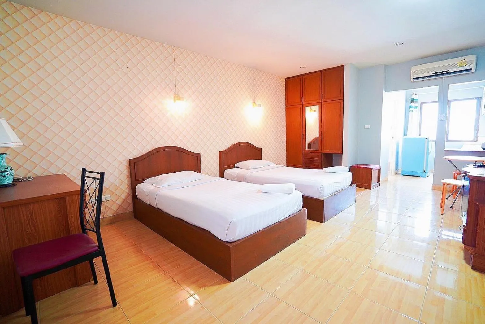 Bed in Green Beach Pattaya