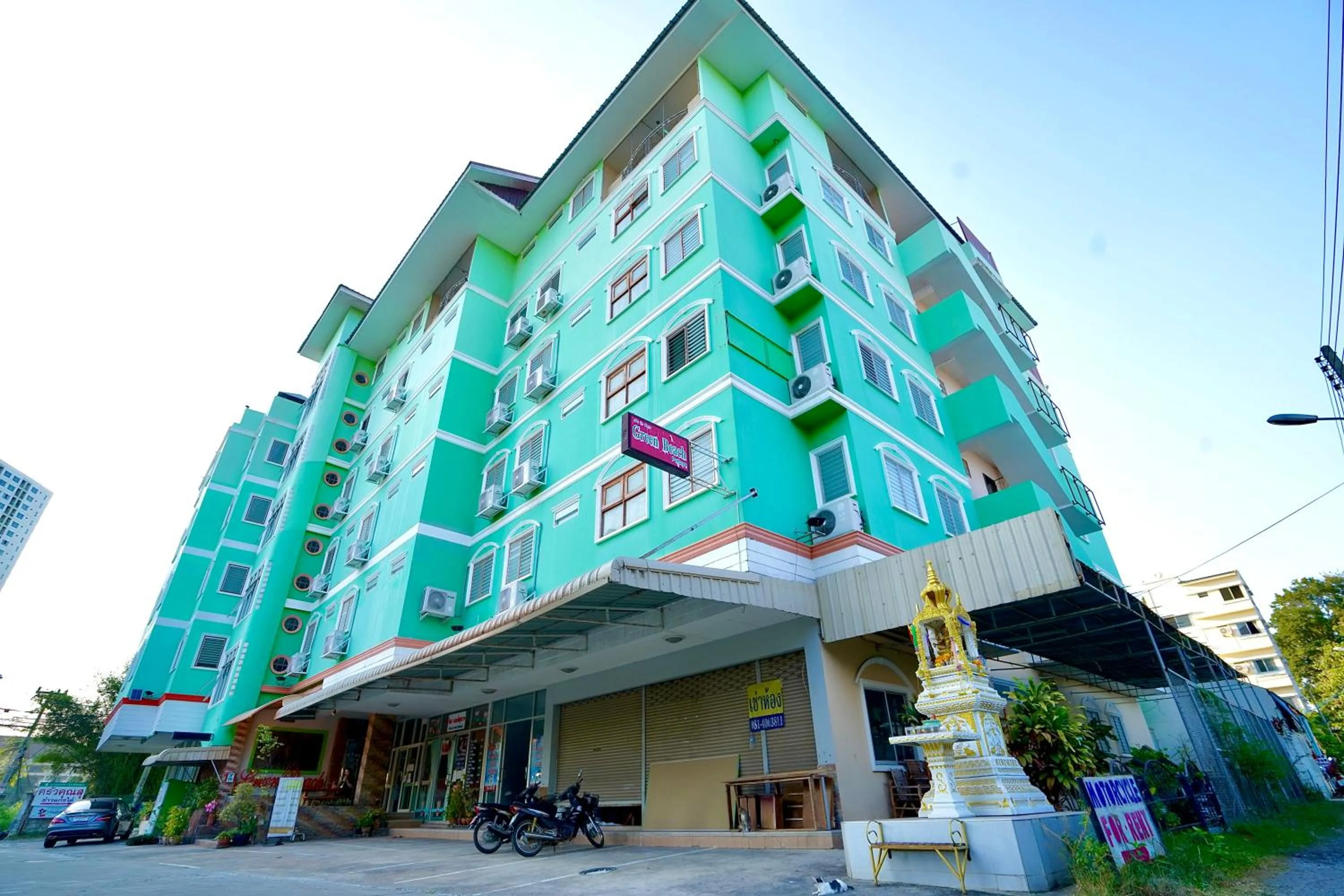 Property building in Green Beach Pattaya