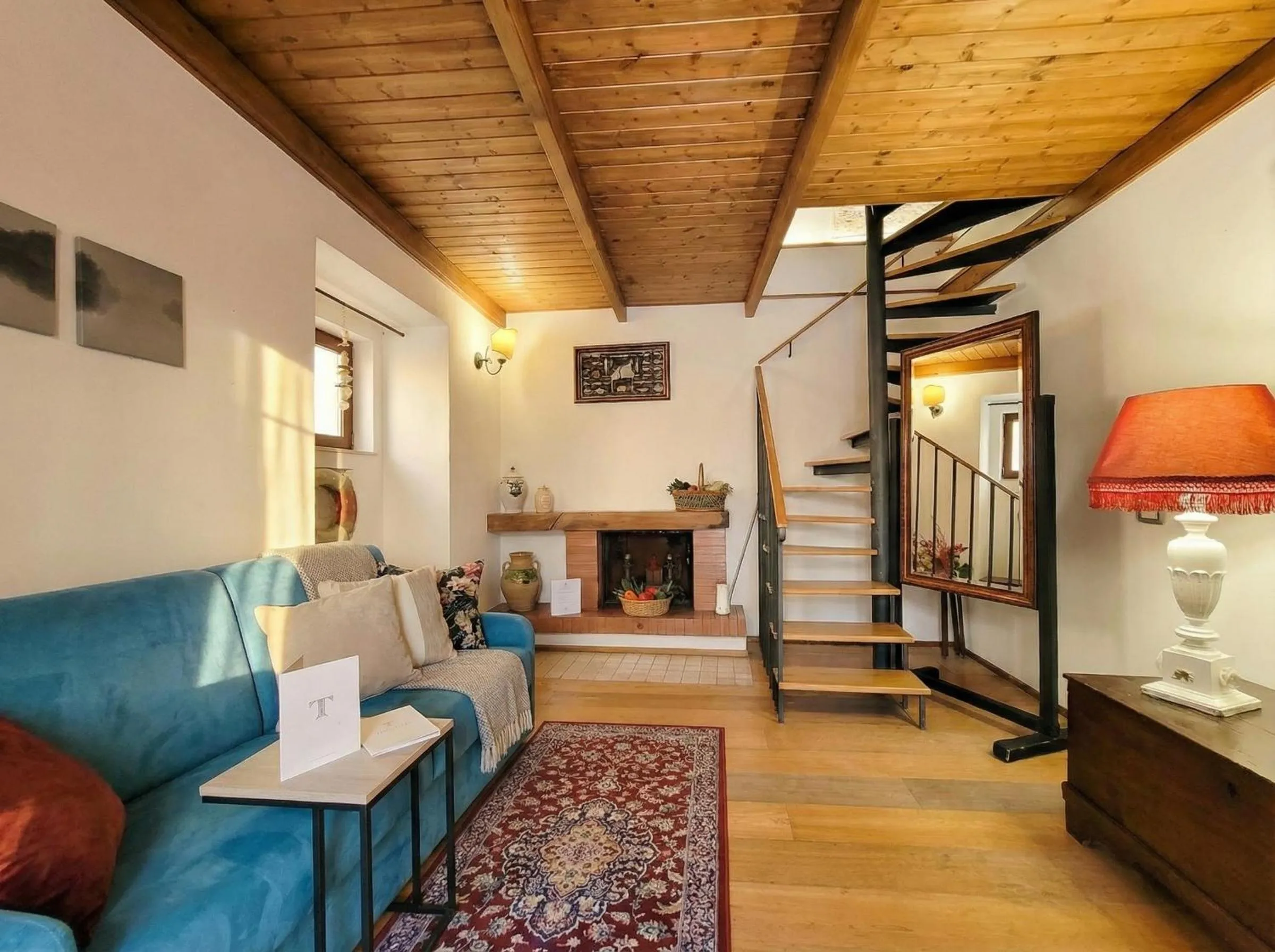 Tatiana - Historic Home with Private Rooftop Terrace