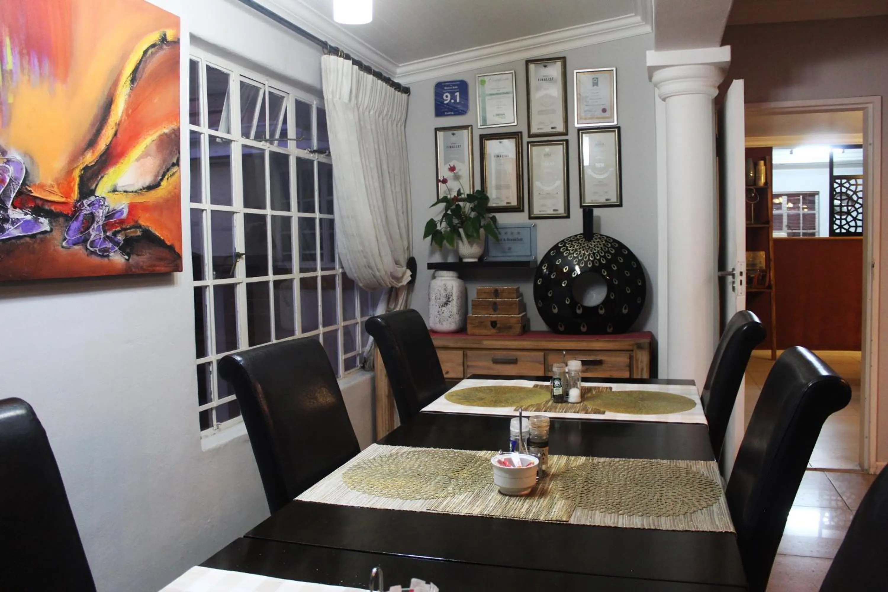 Dining area in Bhotani-on-Bax