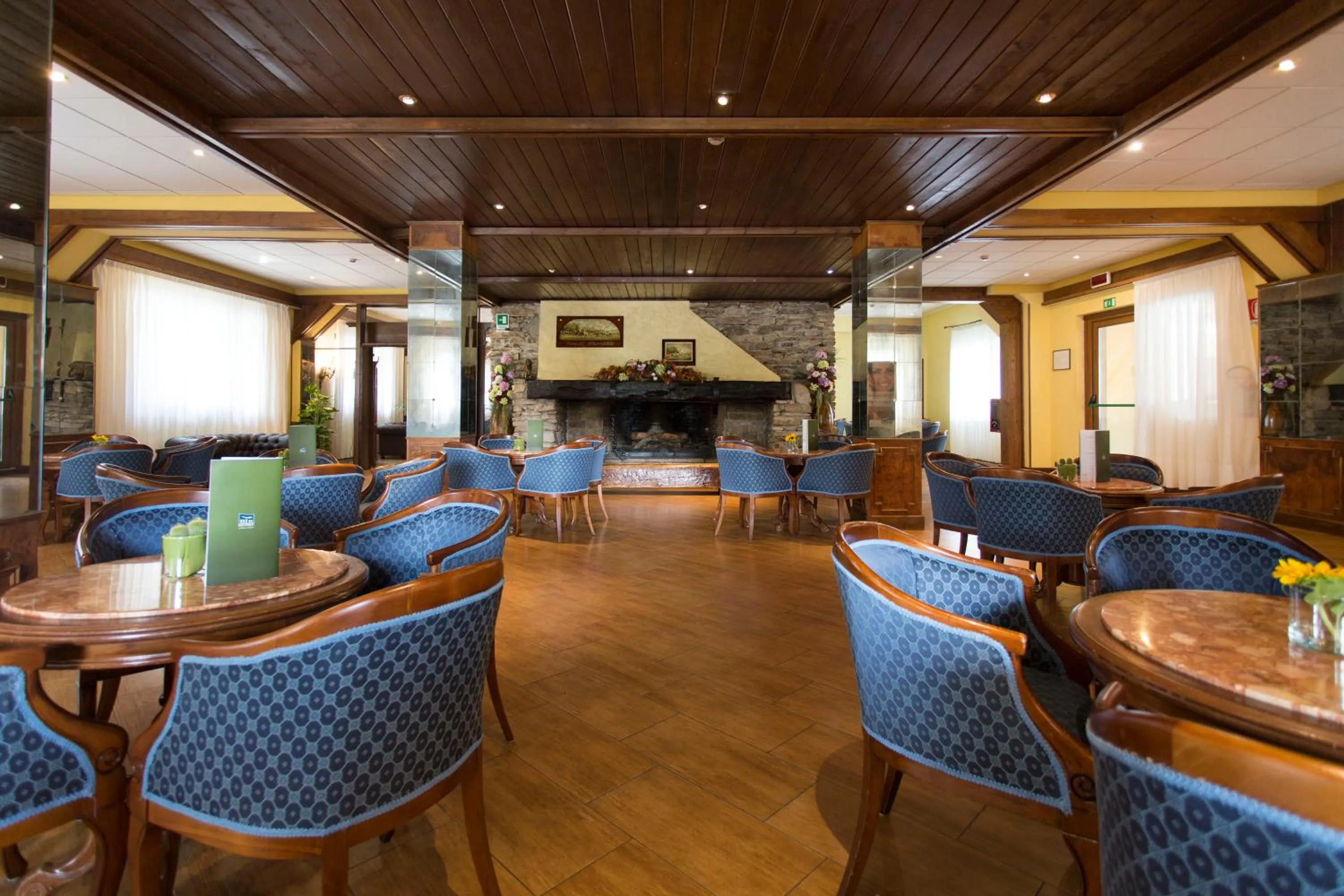 Lounge or bar in Grand Hotel del Parco