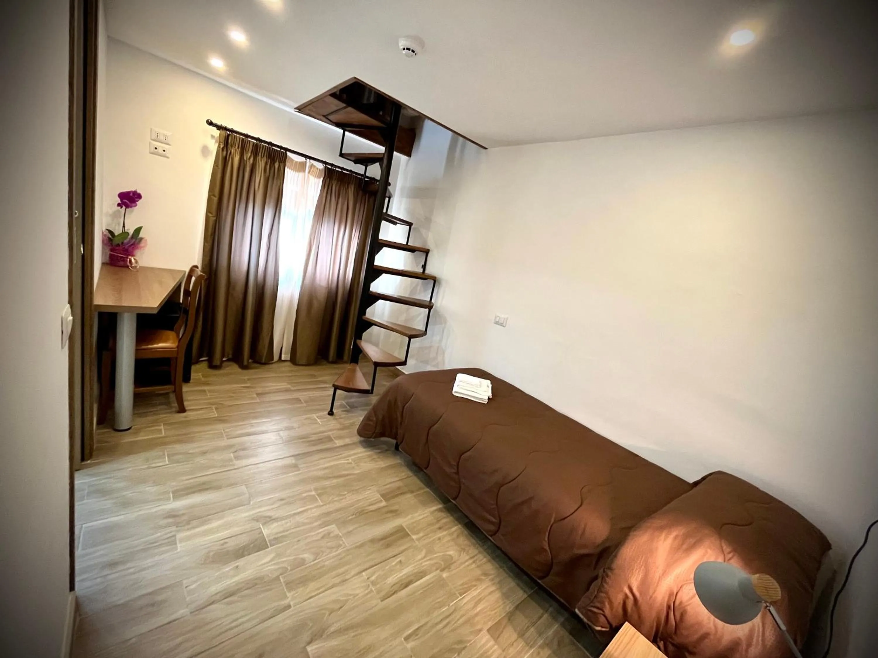 Bed in Hotel Pinguino