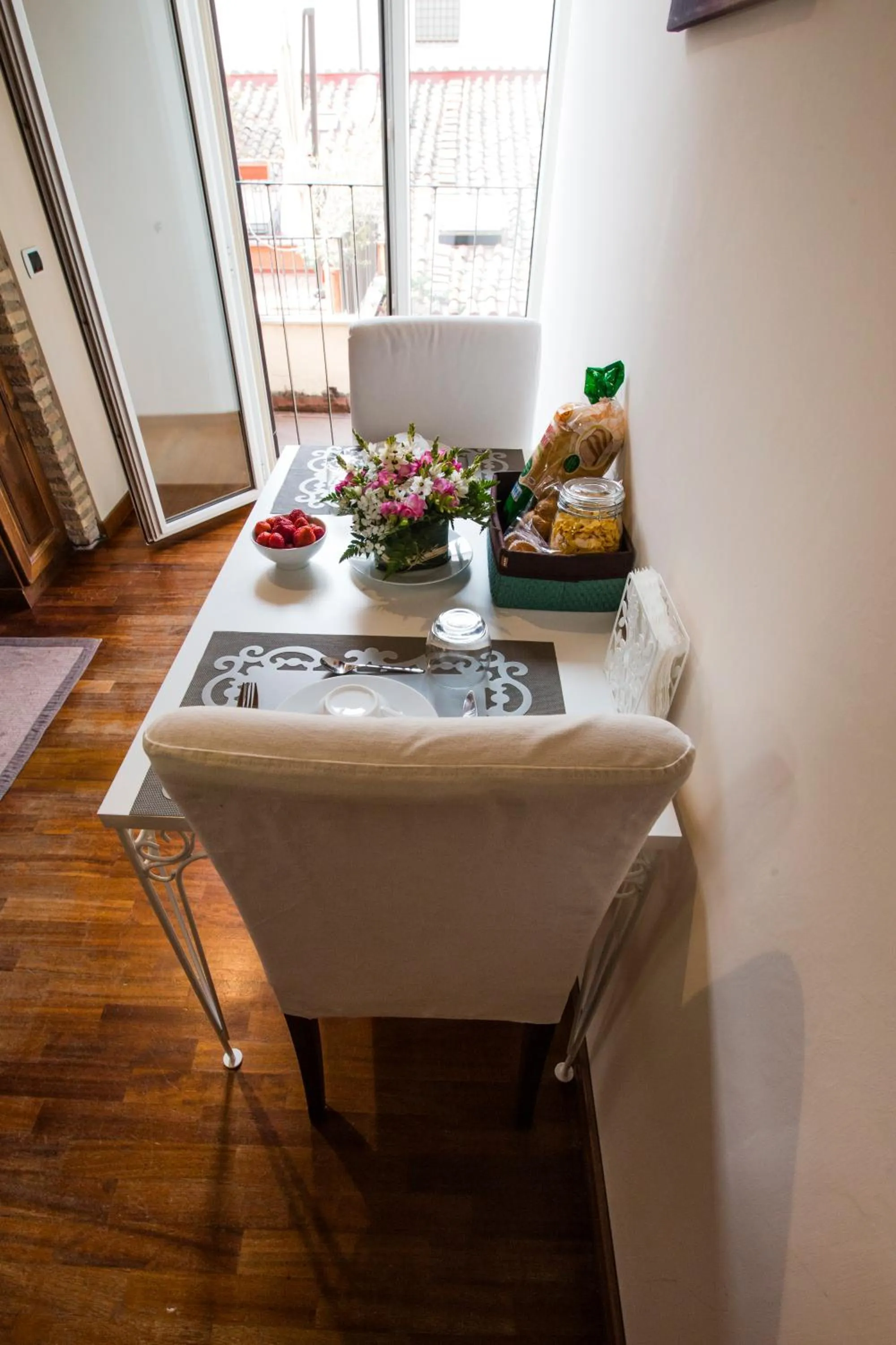 Dining area in Pettinary Village B&B