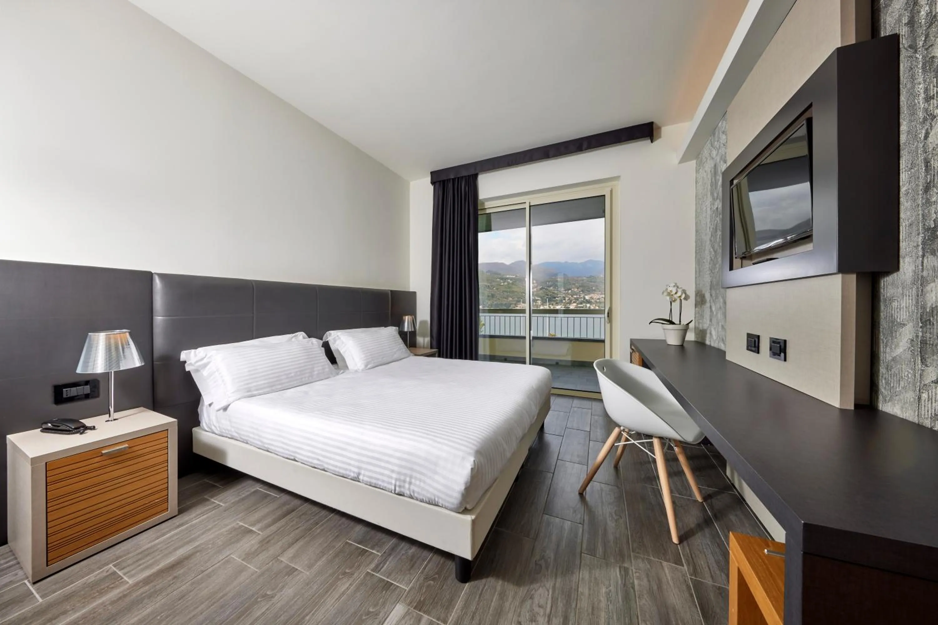 Bedroom, Bed in Park Hotel Casimiro