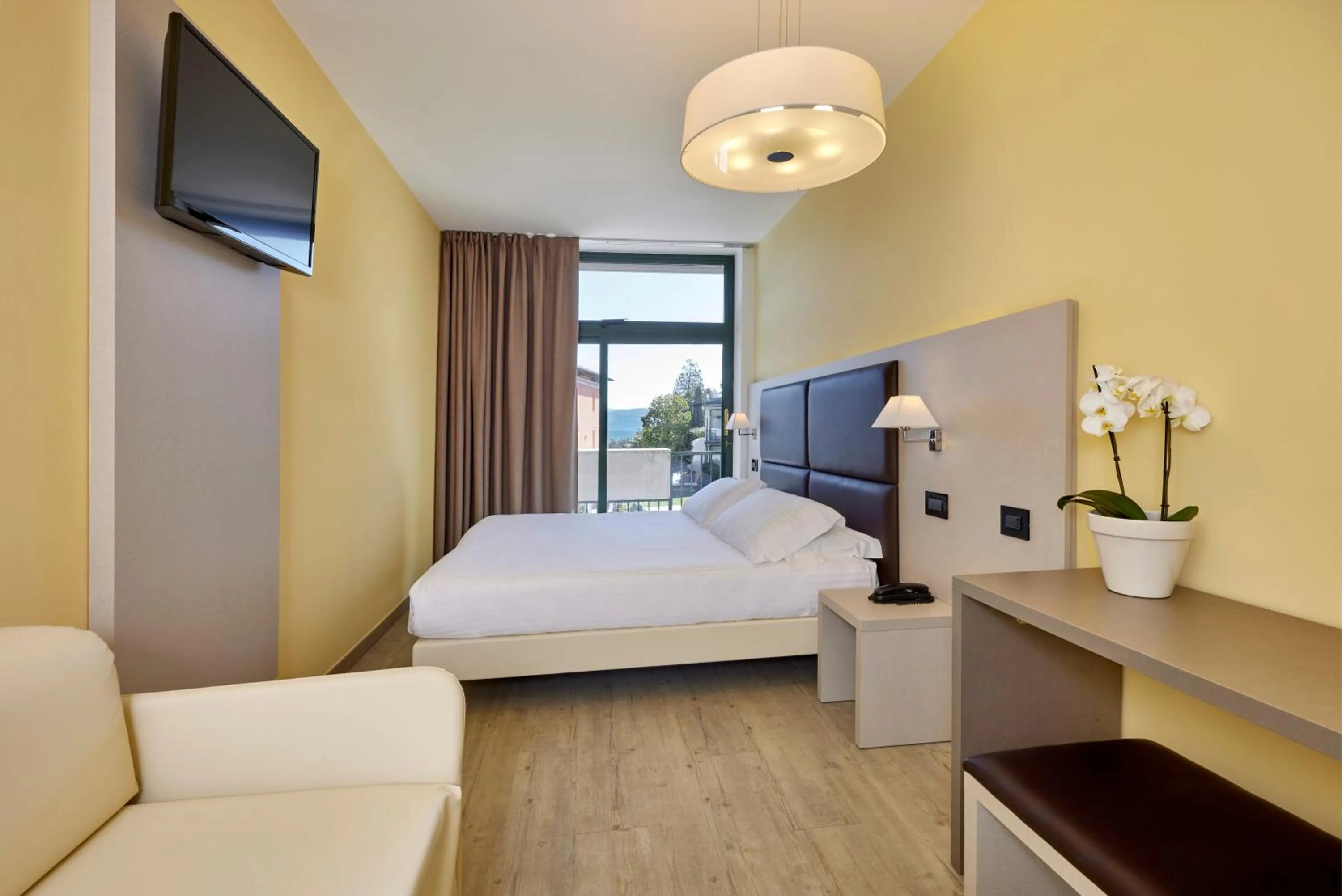 Bedroom, Bed in Park Hotel Casimiro