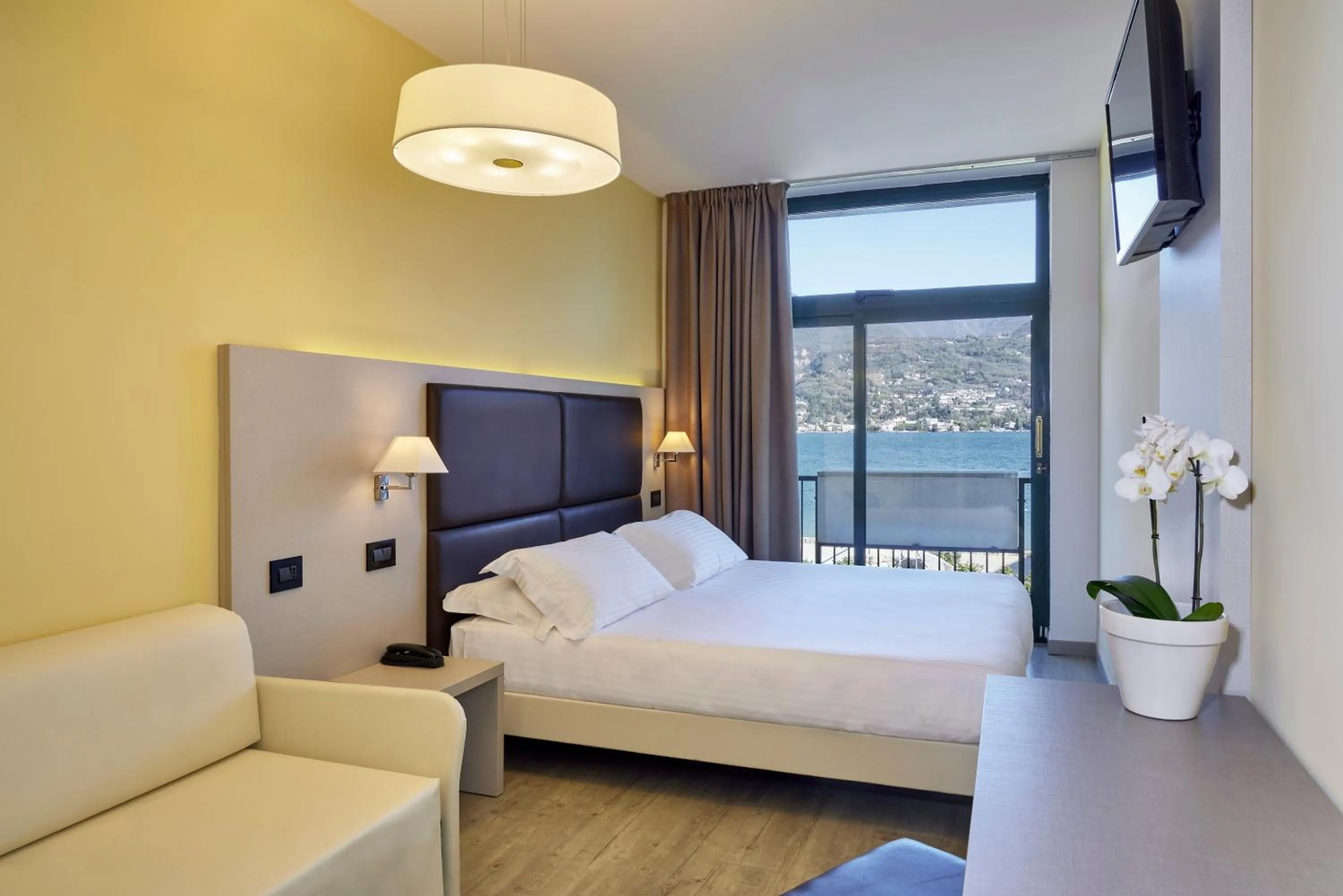 Bedroom, Bed in Park Hotel Casimiro