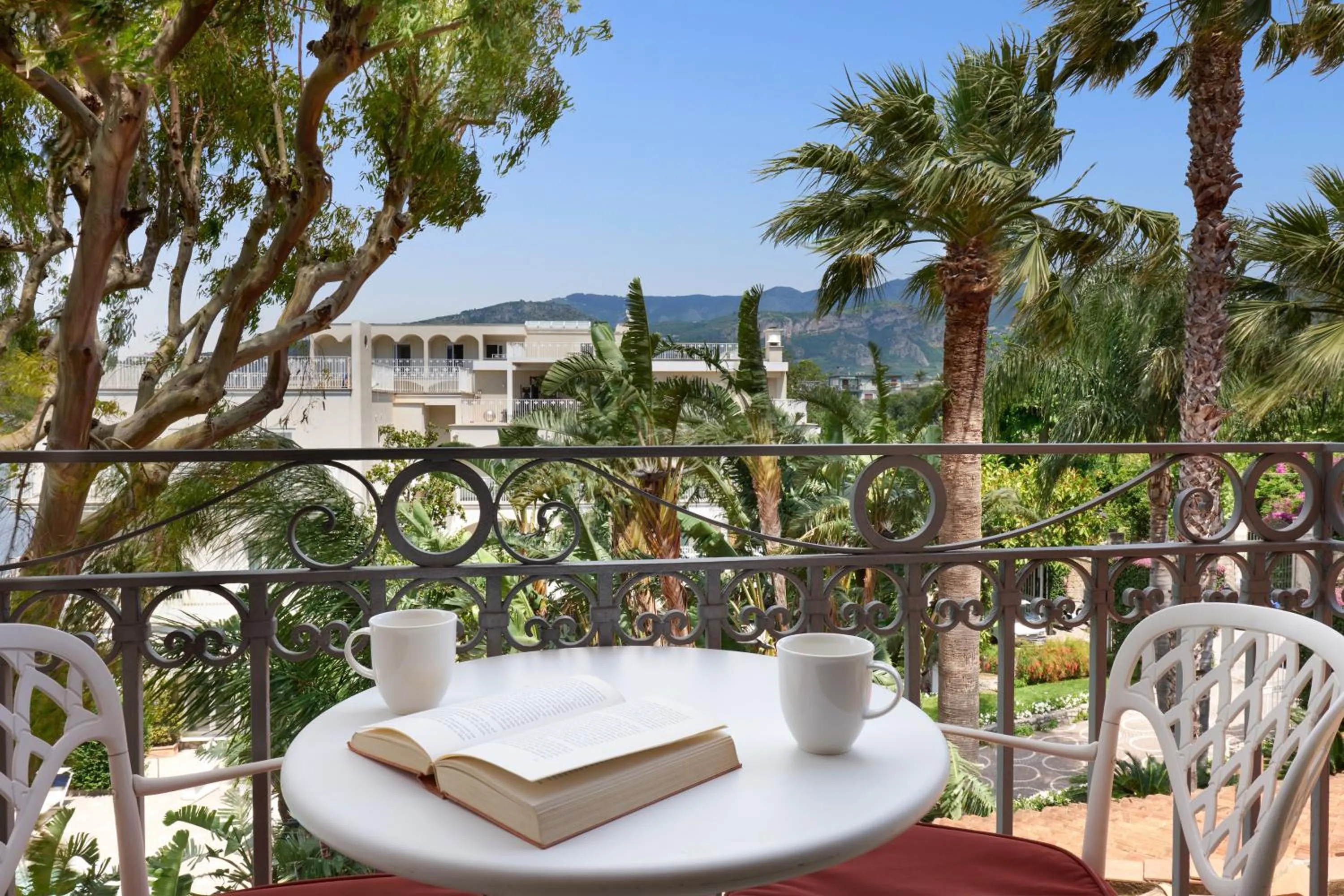 Day in Grand Hotel Ambasciatori