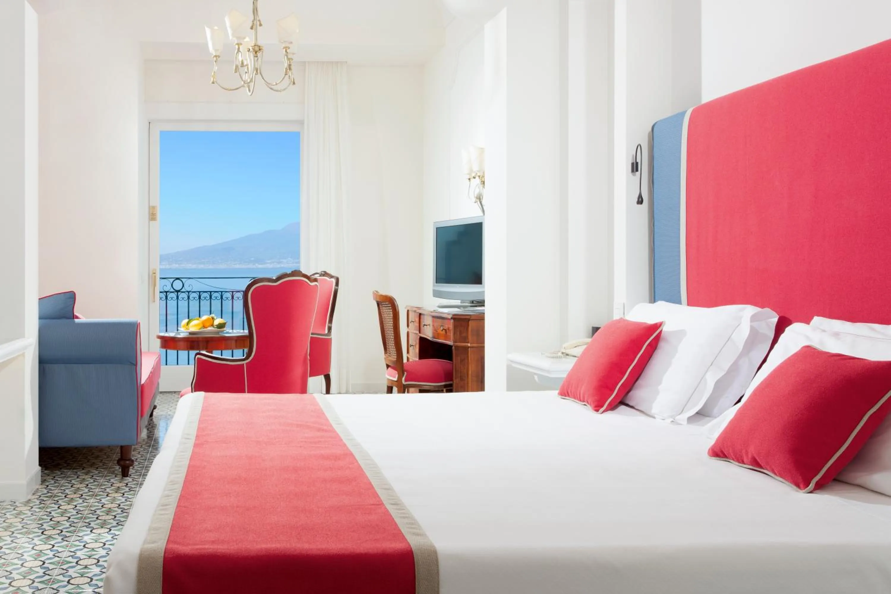 Bedroom, Bed in Grand Hotel Ambasciatori