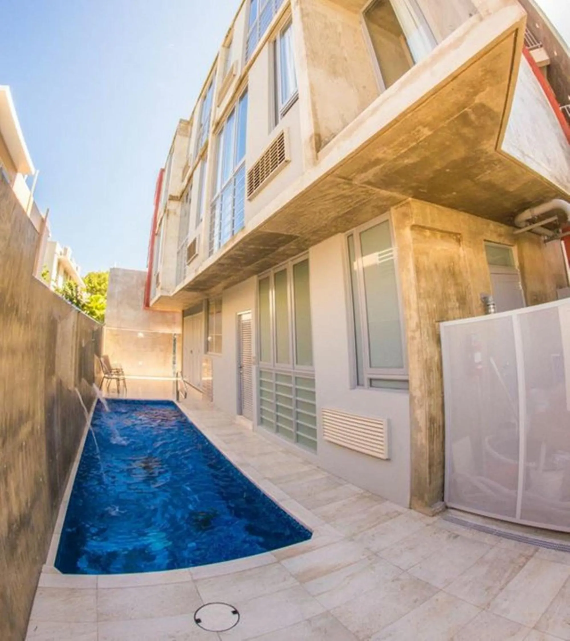 Swimming pool in Dream Inn PR