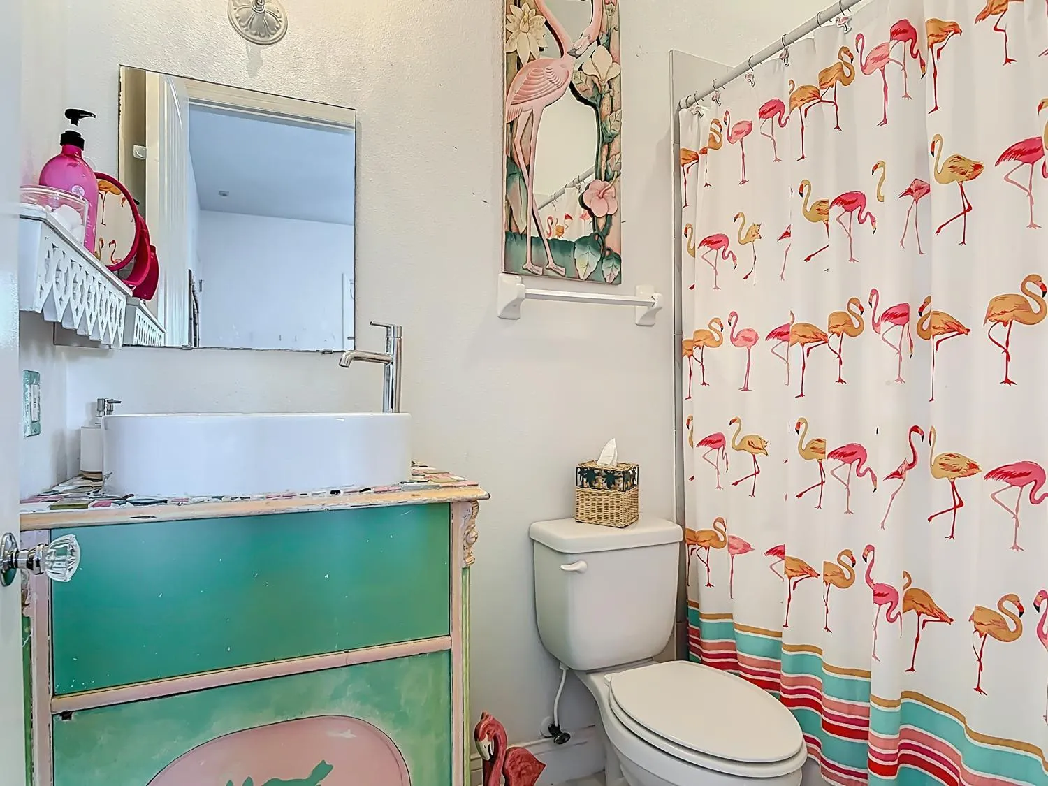 Bathroom in Inn on the Avenue