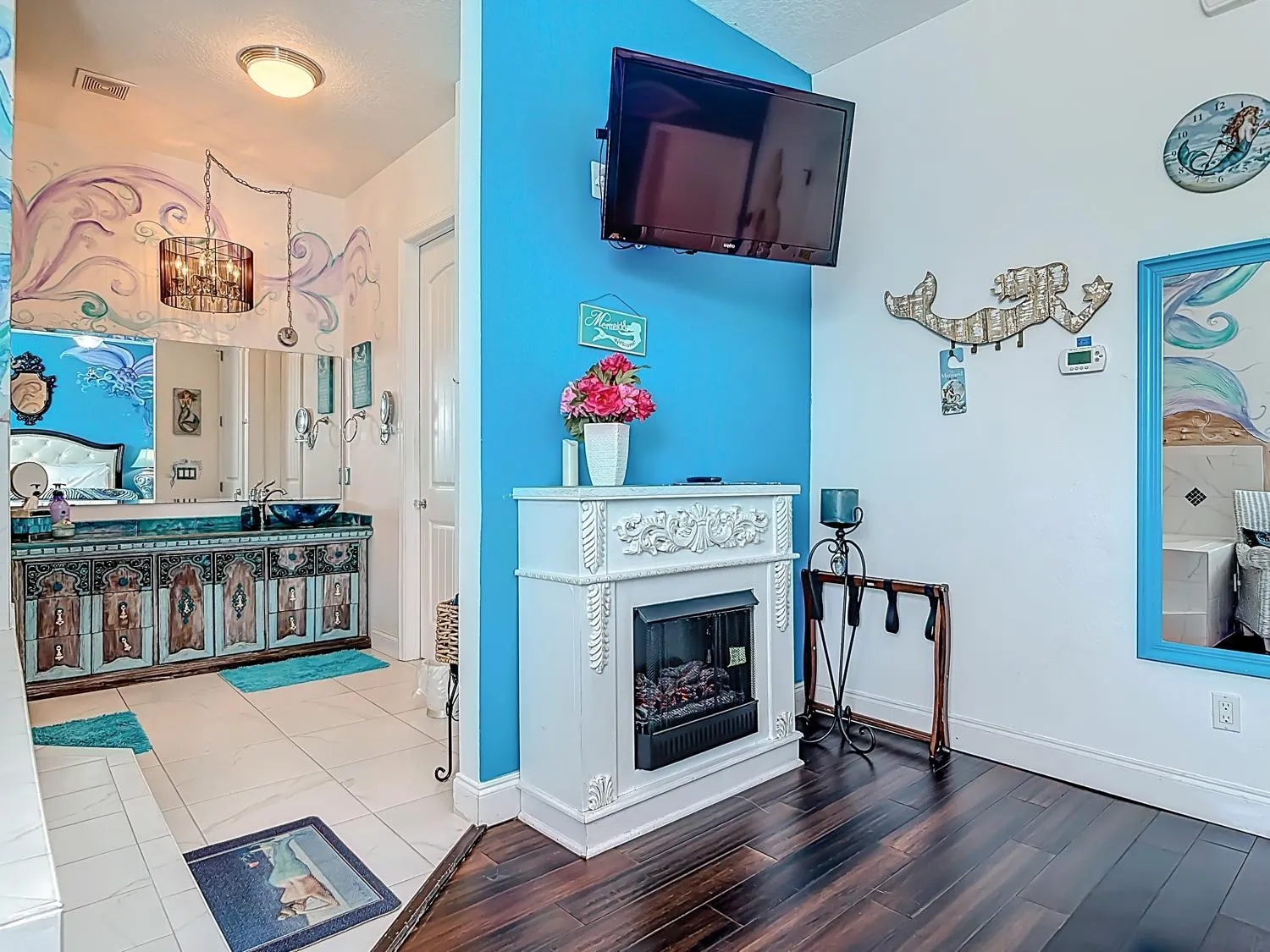 Bedroom in Inn on the Avenue