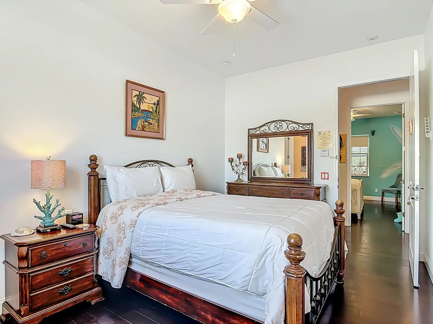 Bedroom, Bed in Inn on the Avenue