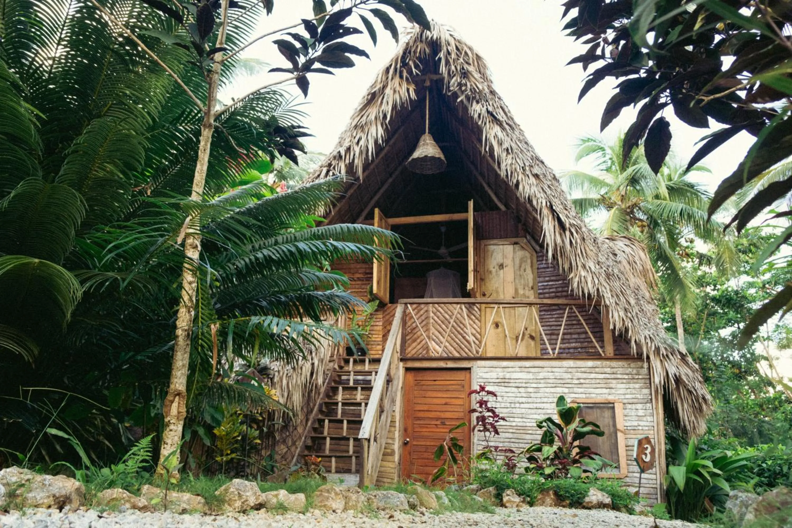 Property building in La Colmena RD