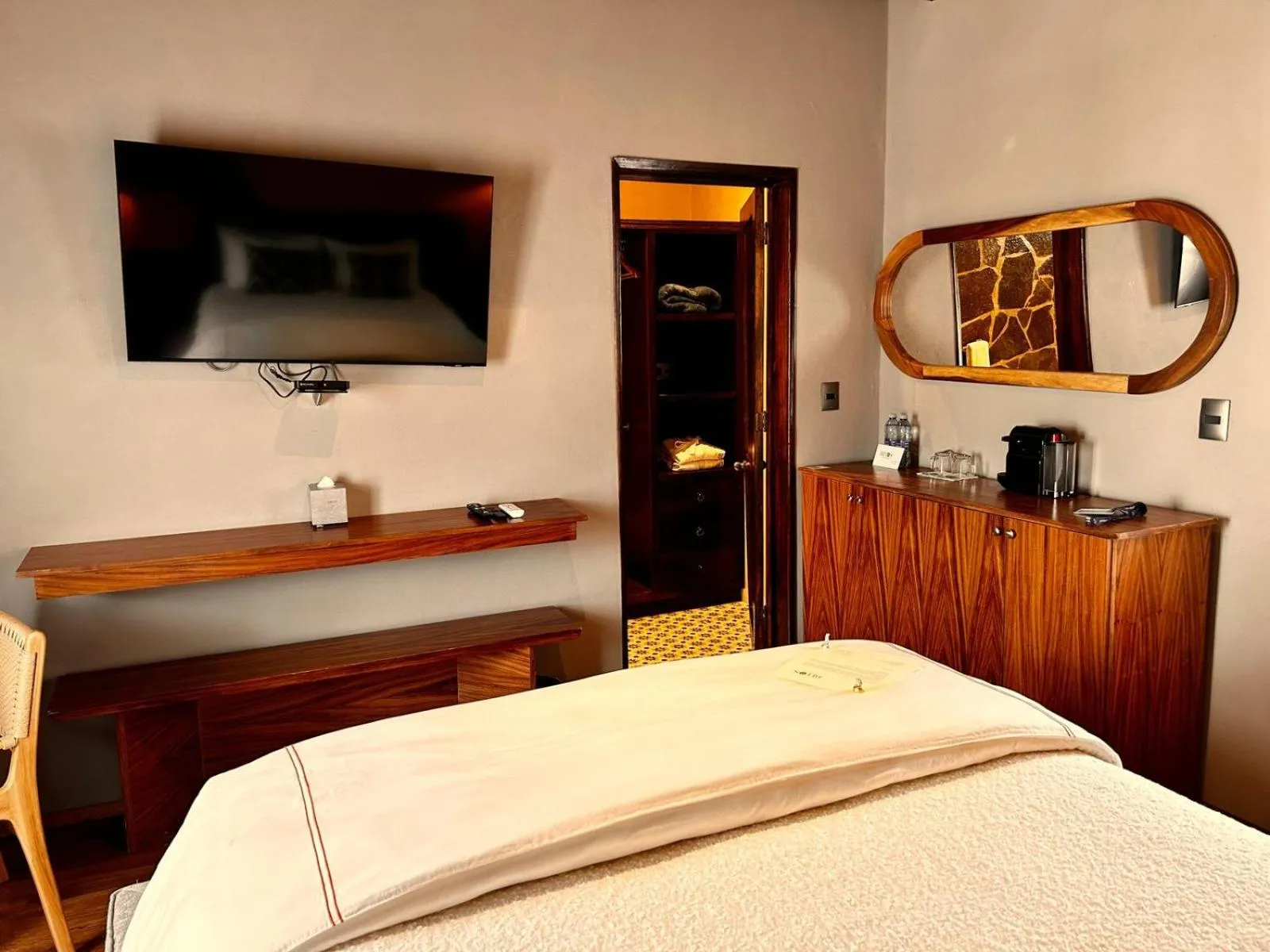 Bito's Hotel Boutique