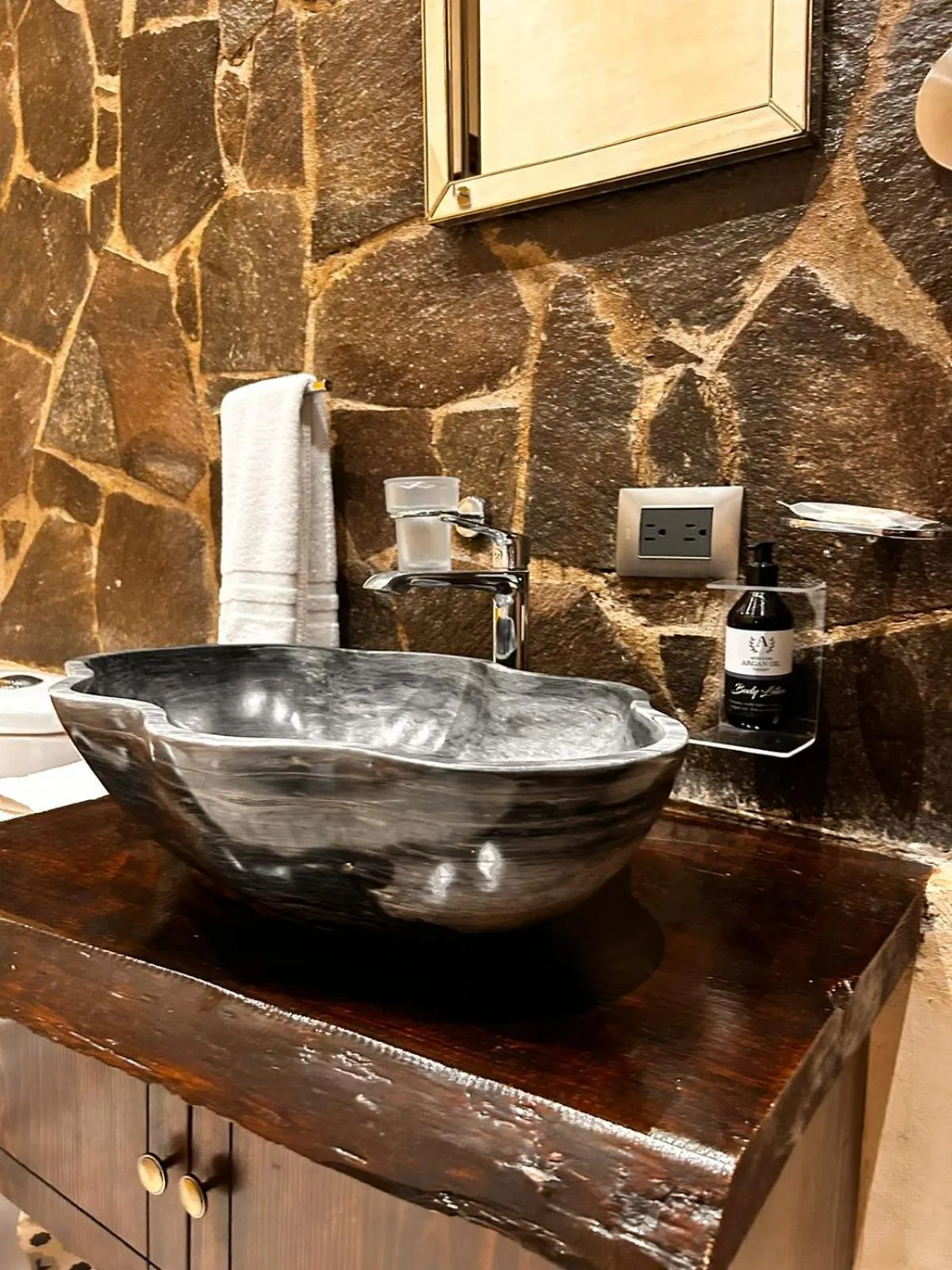 Bito's Hotel Boutique