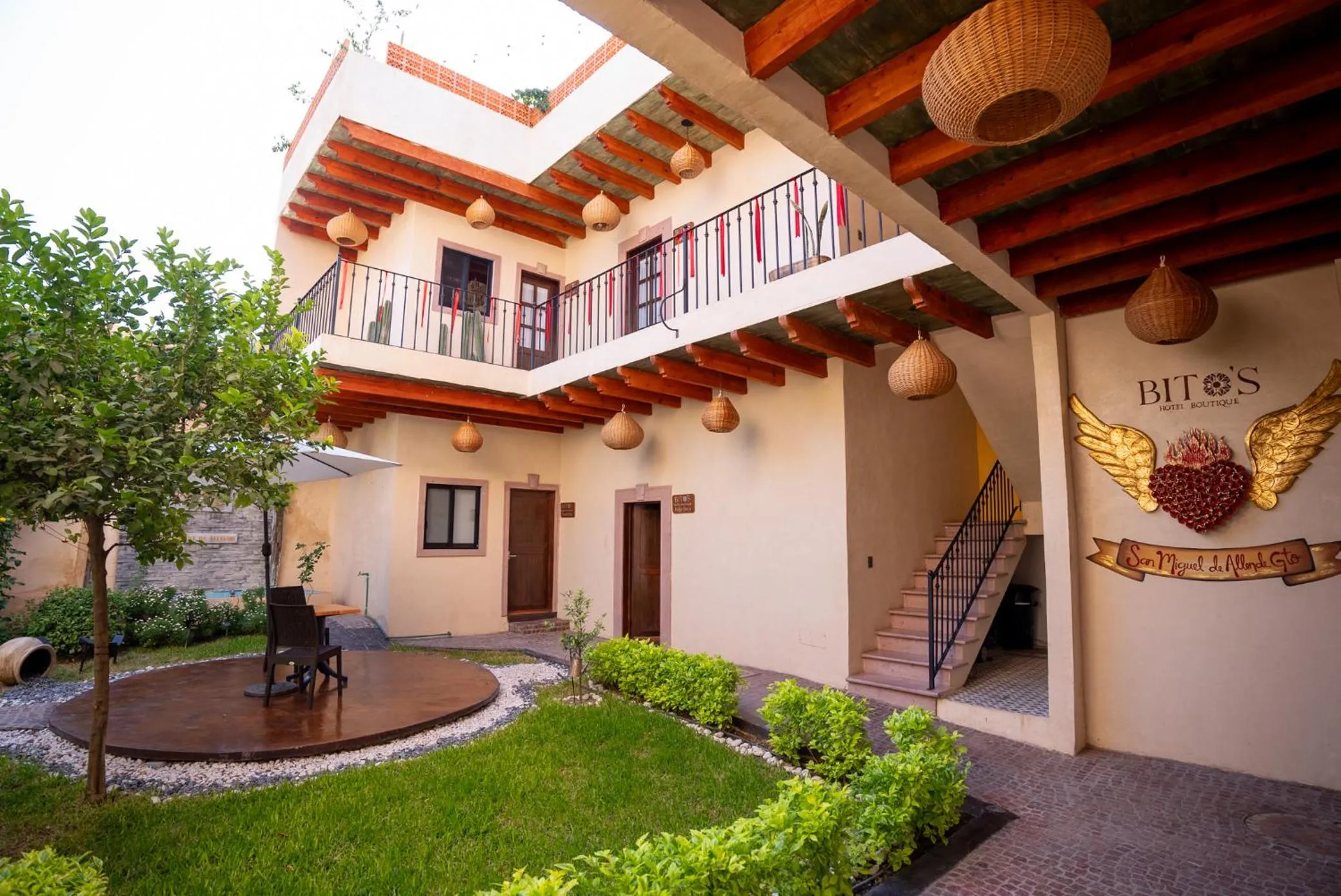 Property building in Bito's Hotel Boutique