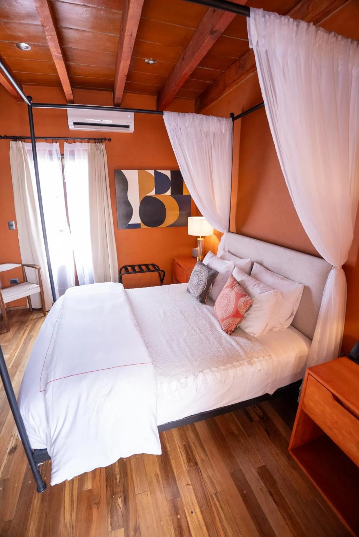 Bed in Bito's Hotel Boutique