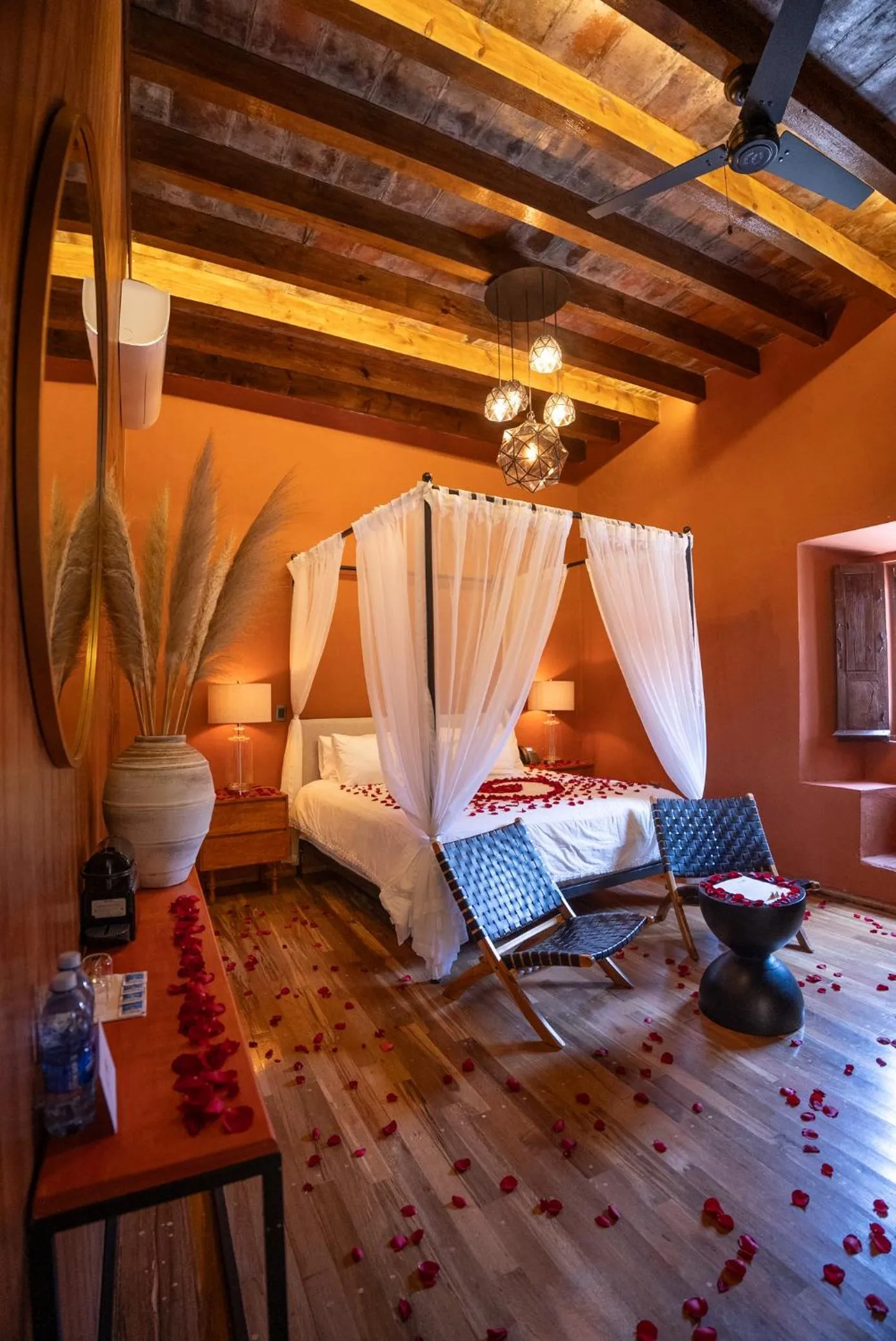 Bed in Bito's Hotel Boutique