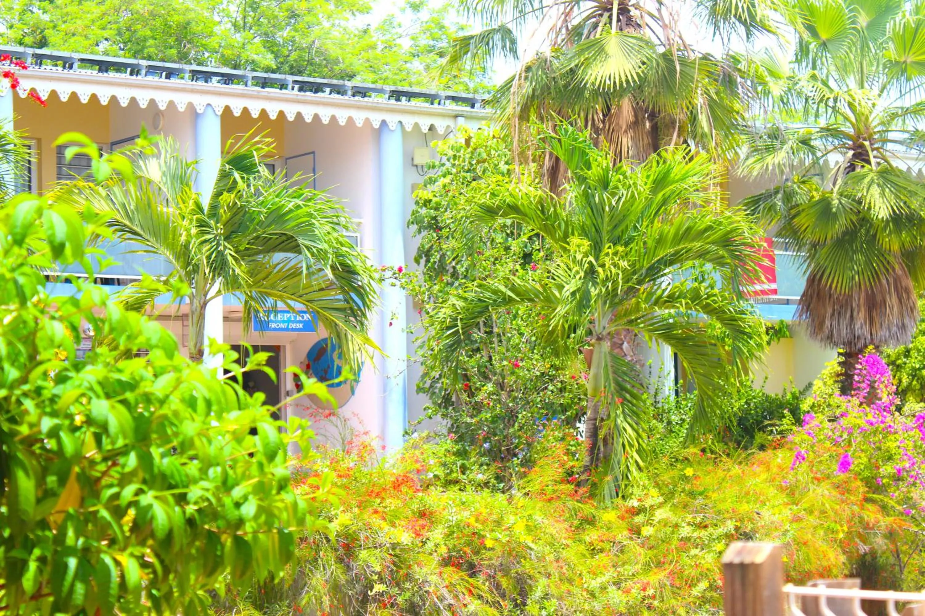 Property building in Residence Les Cayalines