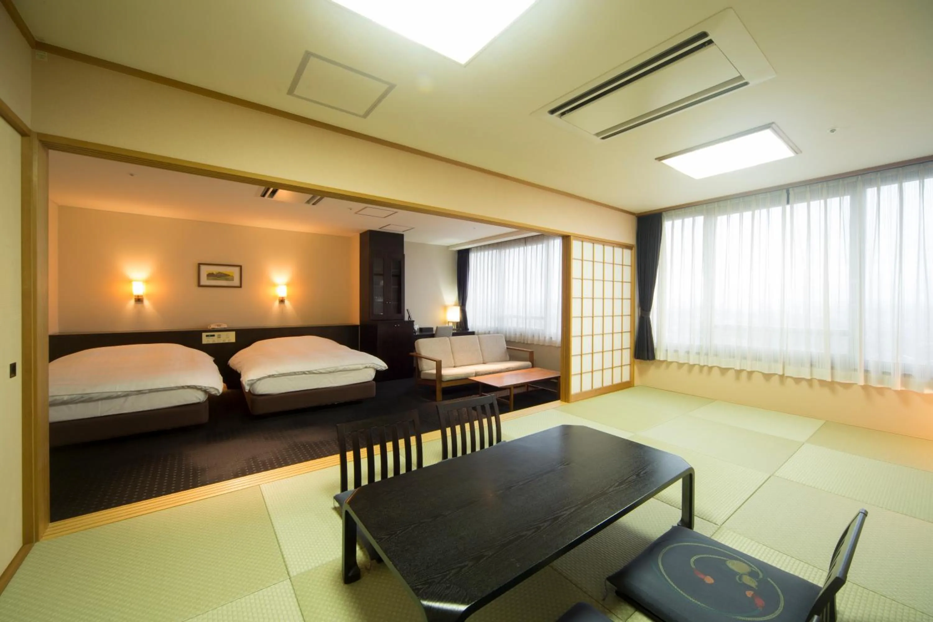 Photo of the whole room, Bed in Kikunan Onsen Yubel Hotel
