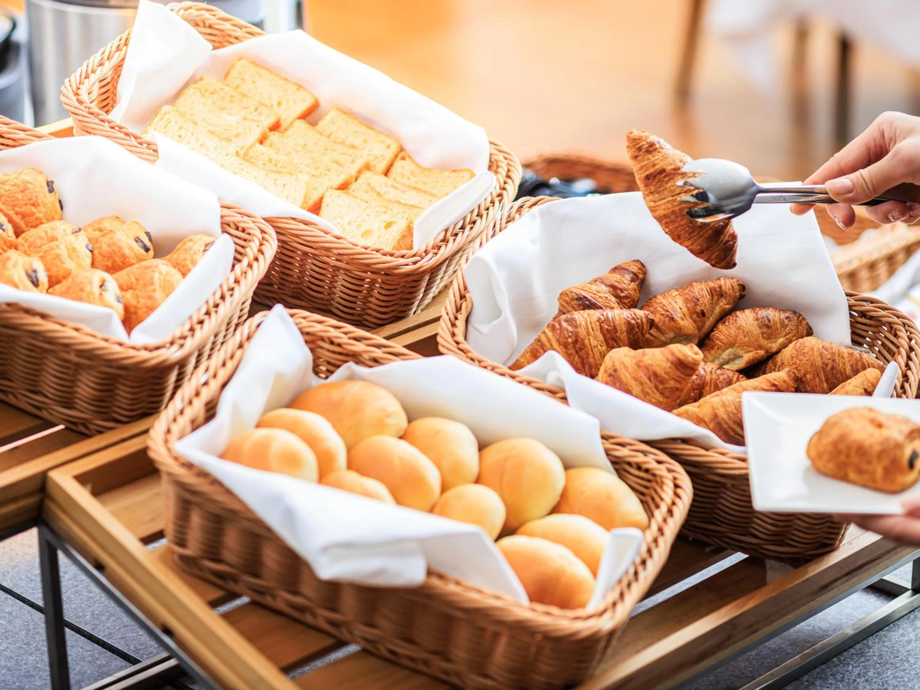 Restaurant/places to eat in Kamakura Prince Hotel