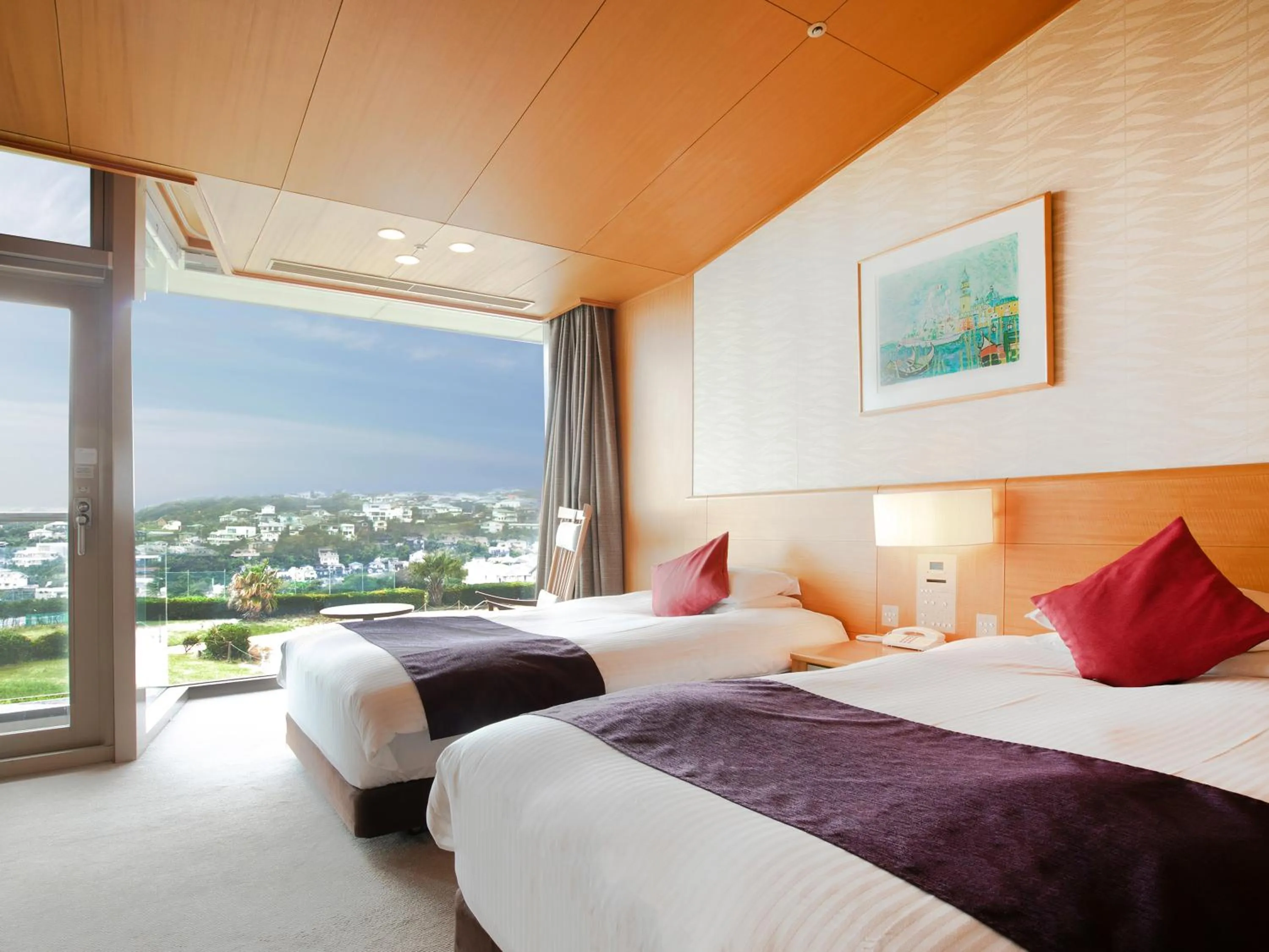 Bedroom, Bed in Kamakura Prince Hotel