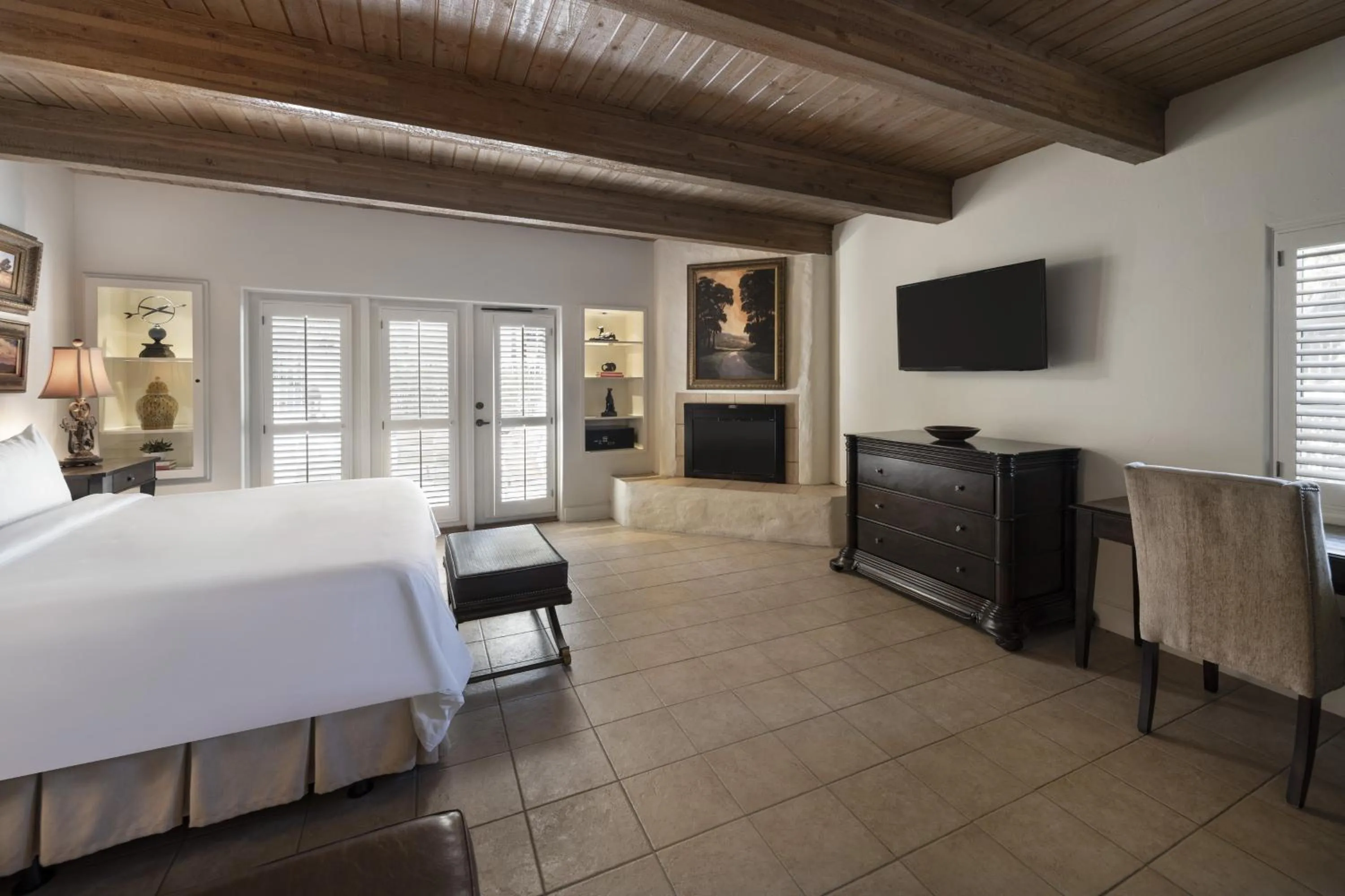 Bedroom, Bed in La Casa Del Zorro Resort & Spa